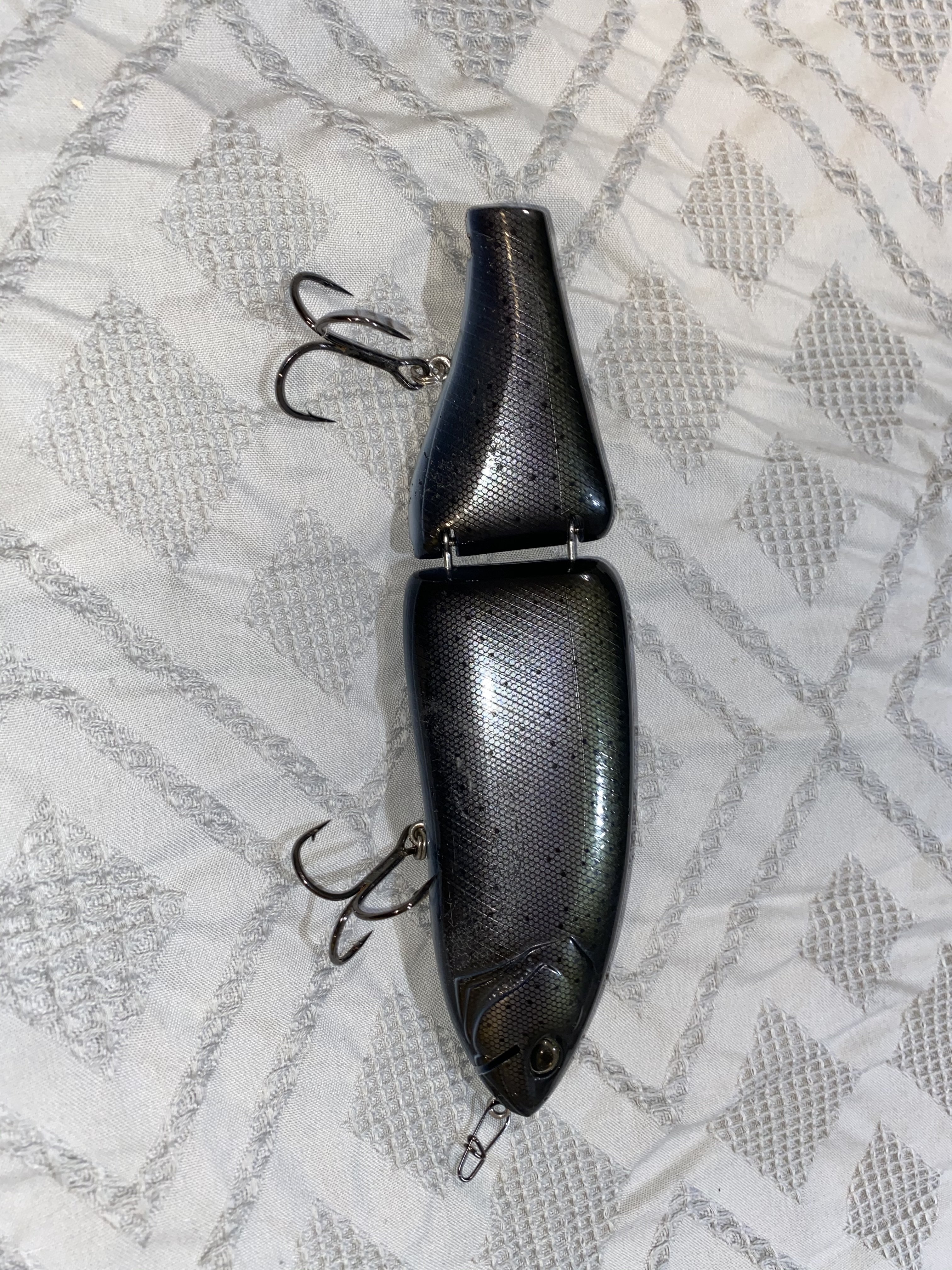 DRT klash 9 US trout - Black Market - Swimbait Underground