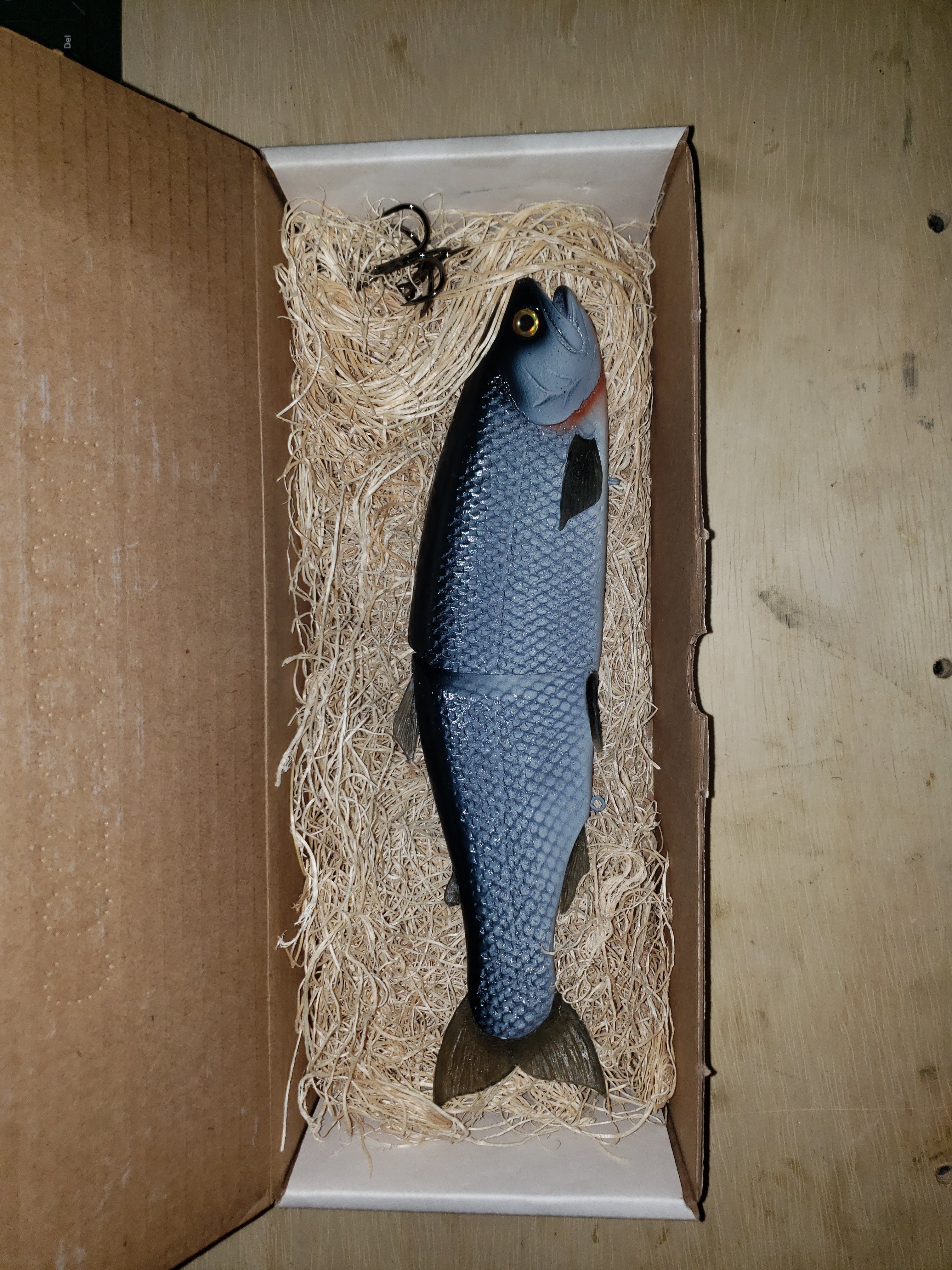 CUSTOM PAINTED HINKLE TROUT! - Black Market - Swimbait Underground