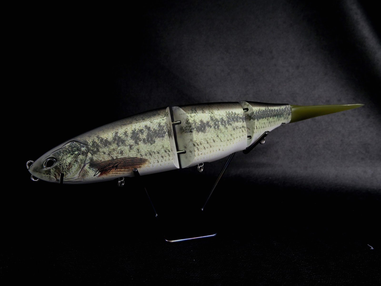 DRT Klash Ghosts Up - The Underground - Swimbait Underground