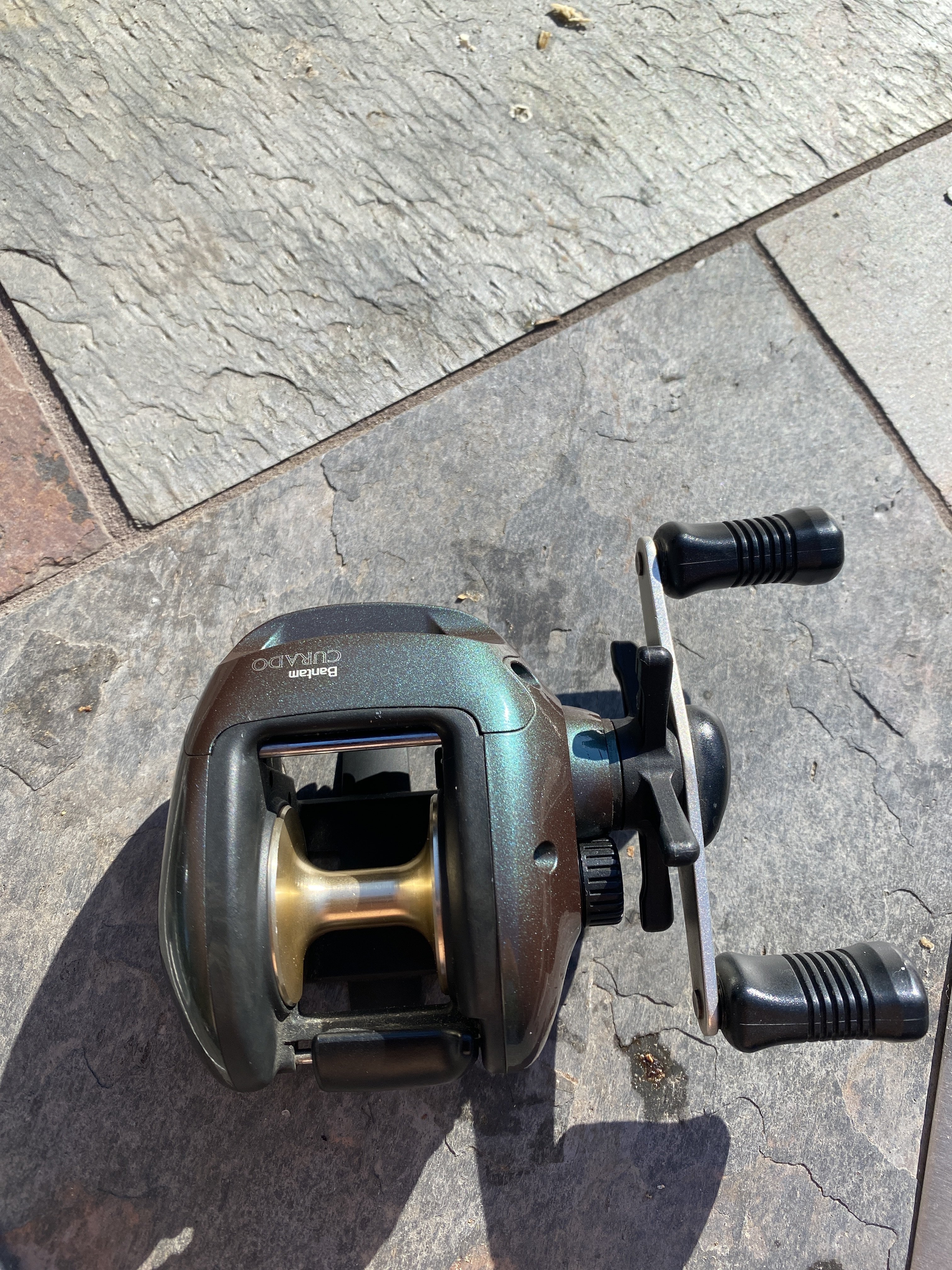 Shimano curado CU-200 - Black Market - Swimbait Underground