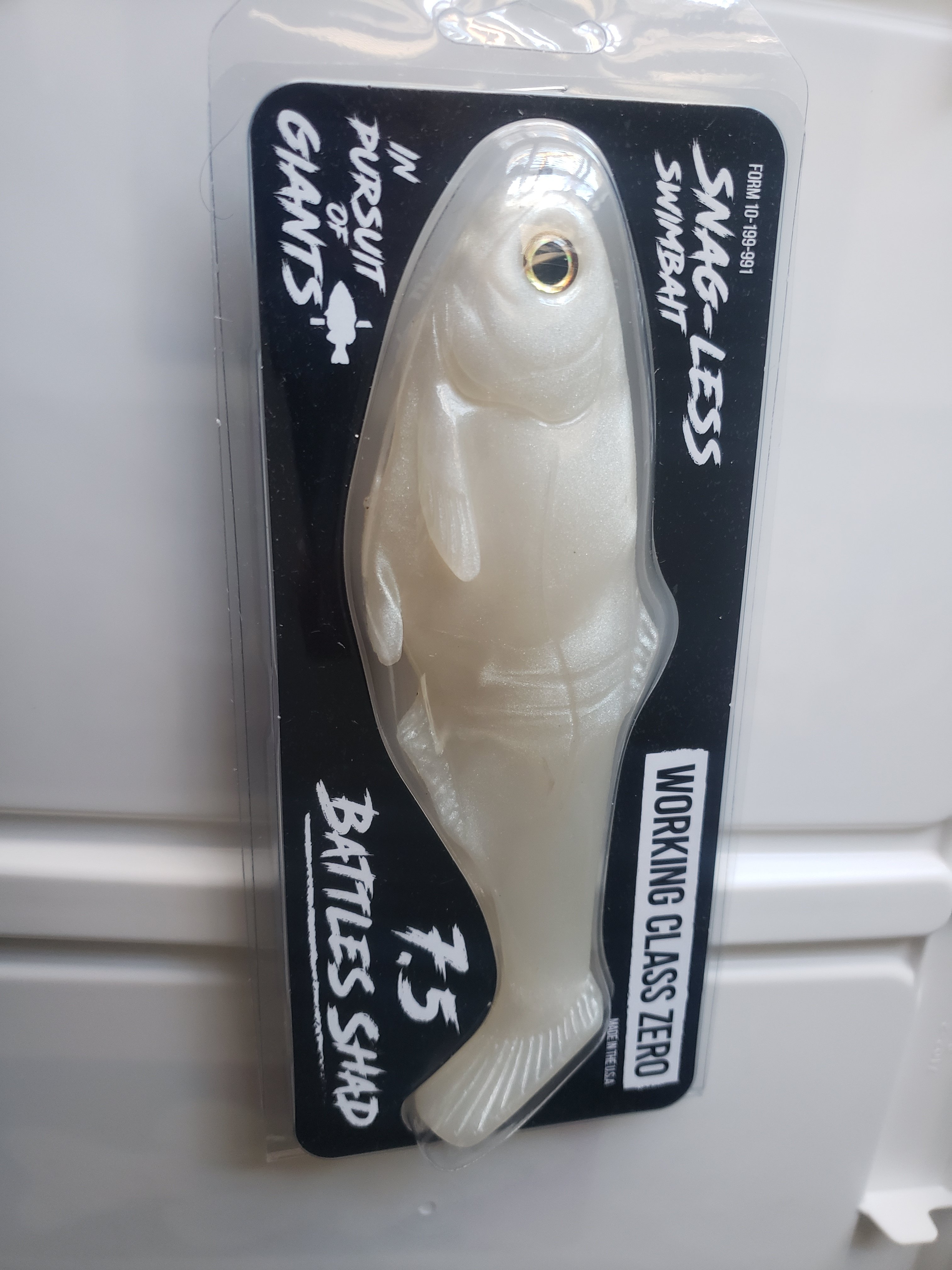 Leurre De Pêche Working Class Zero – Battles Shad – 6″ – Or – Bois – Occasion