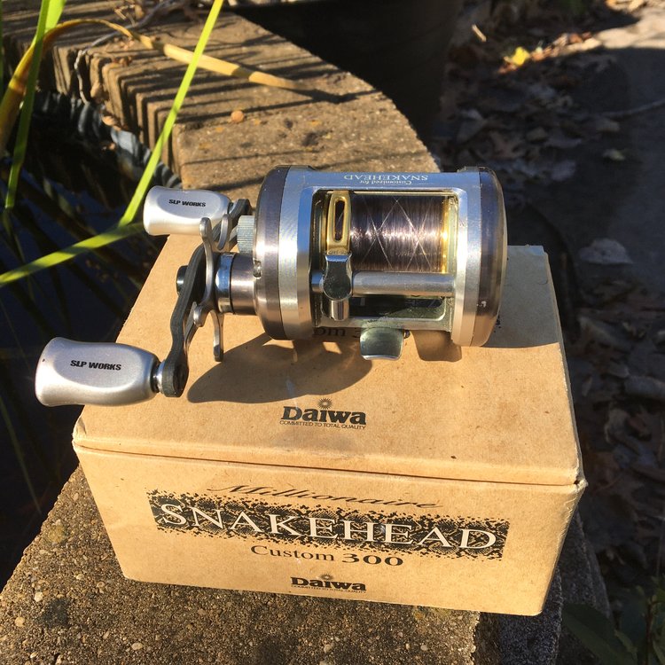 Daiwa Millionaire Snake Head Custom 300 Right Handle