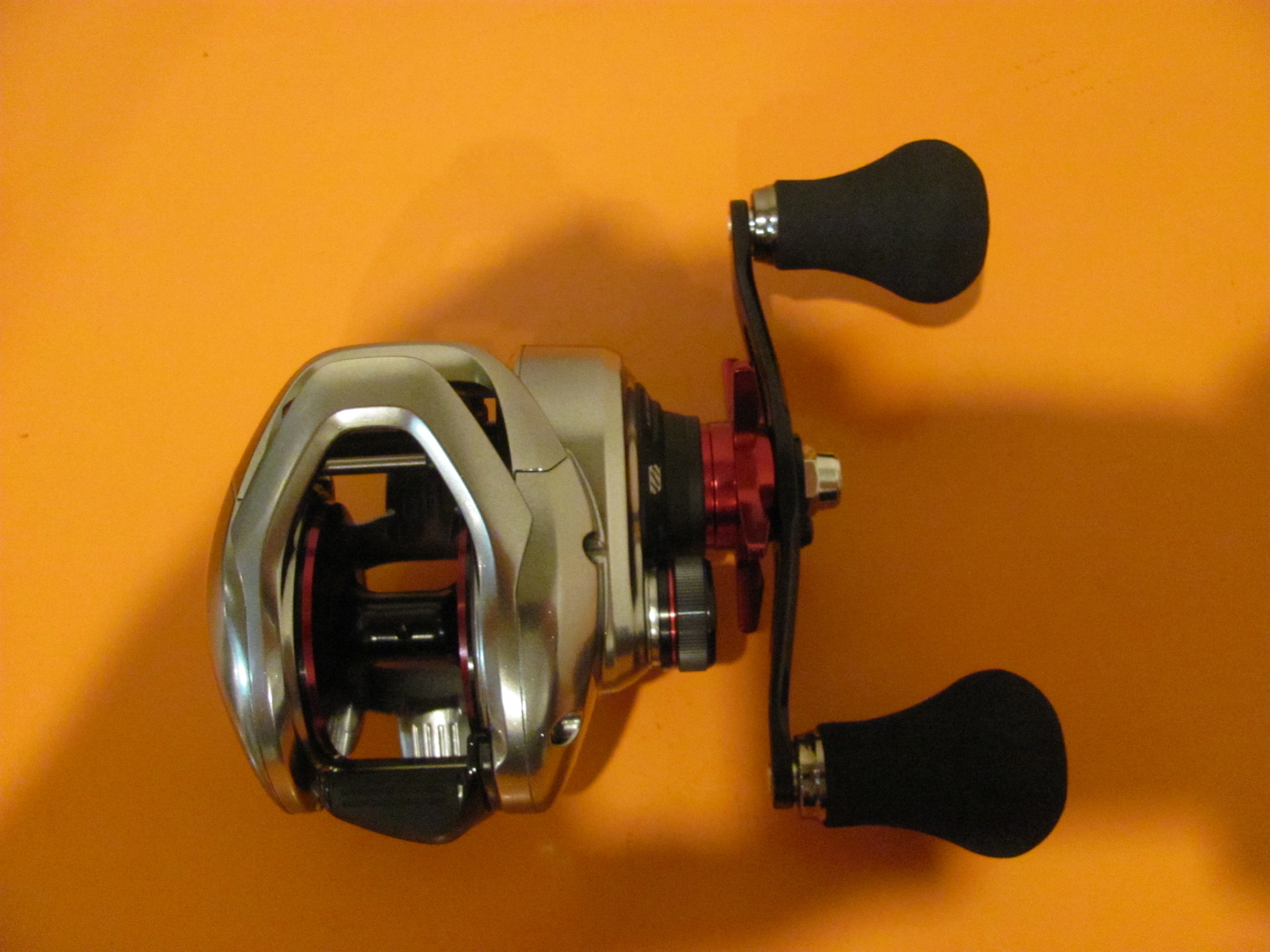 Shimano Scorpion MD 300XGLH Right Hand JDM Casting Reel - Black