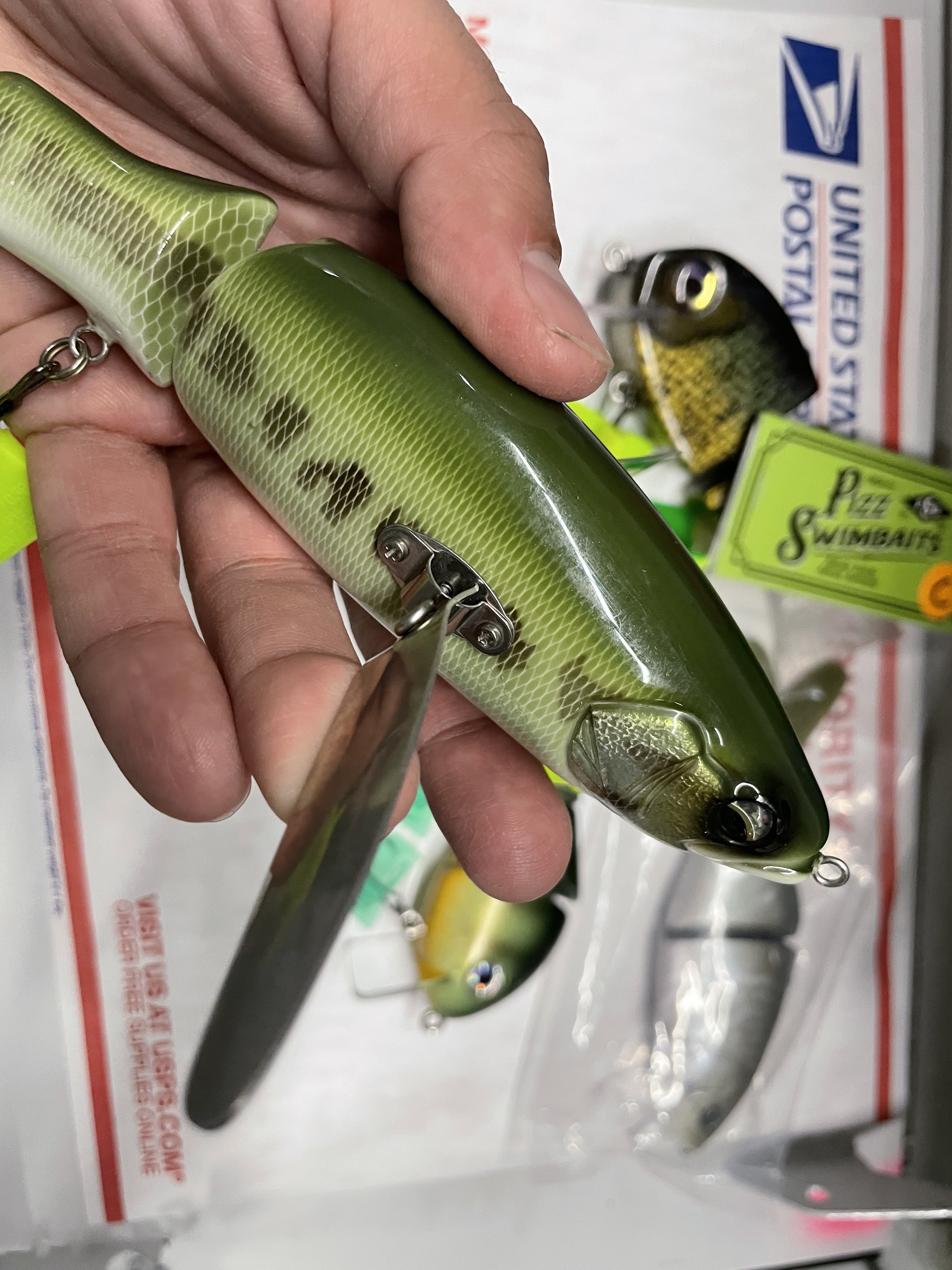 Krr Crawler - Black Market - Swimbait Underground