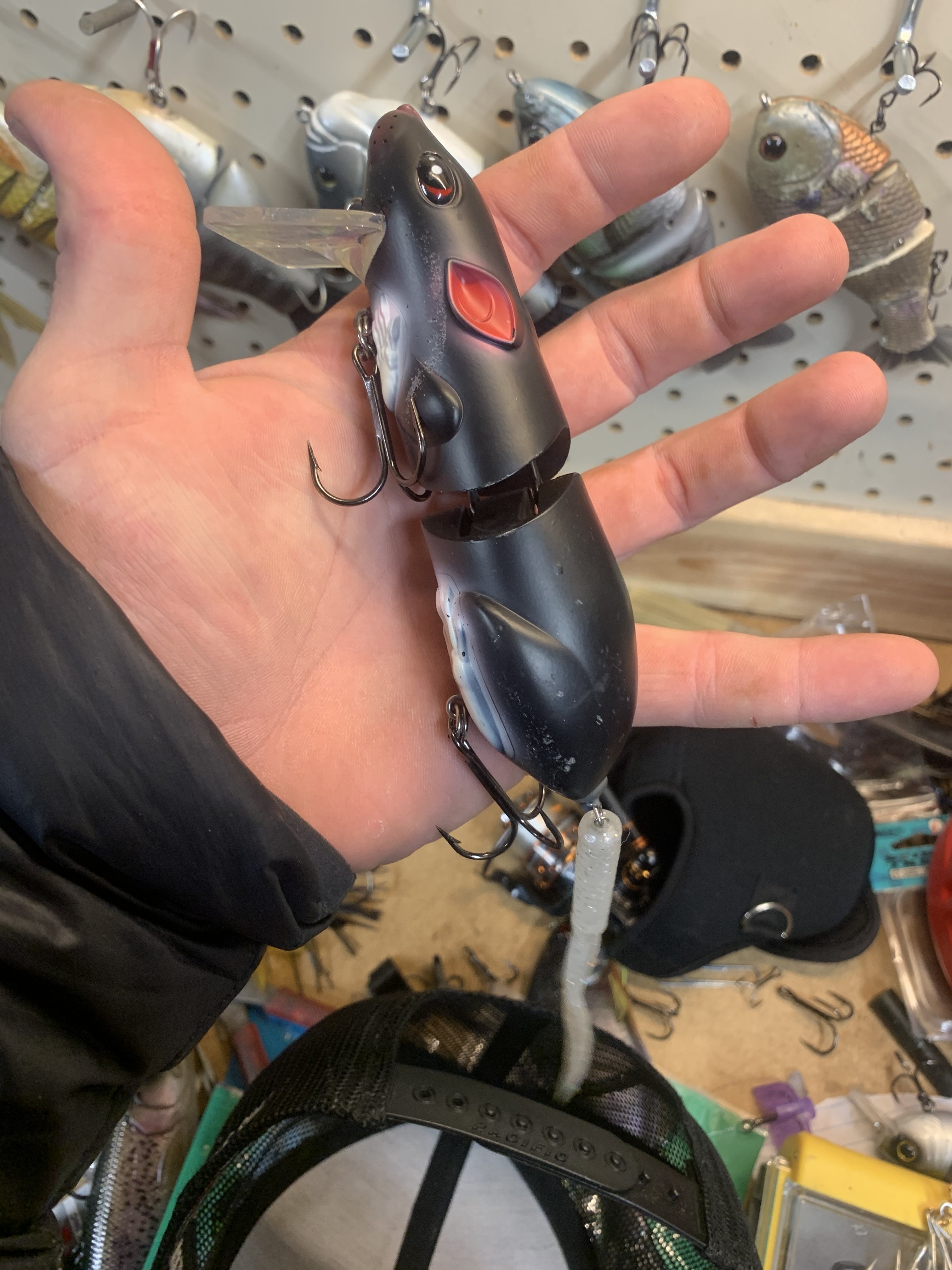 Matt lures /Yohan lures - Black Market - Swimbait Underground