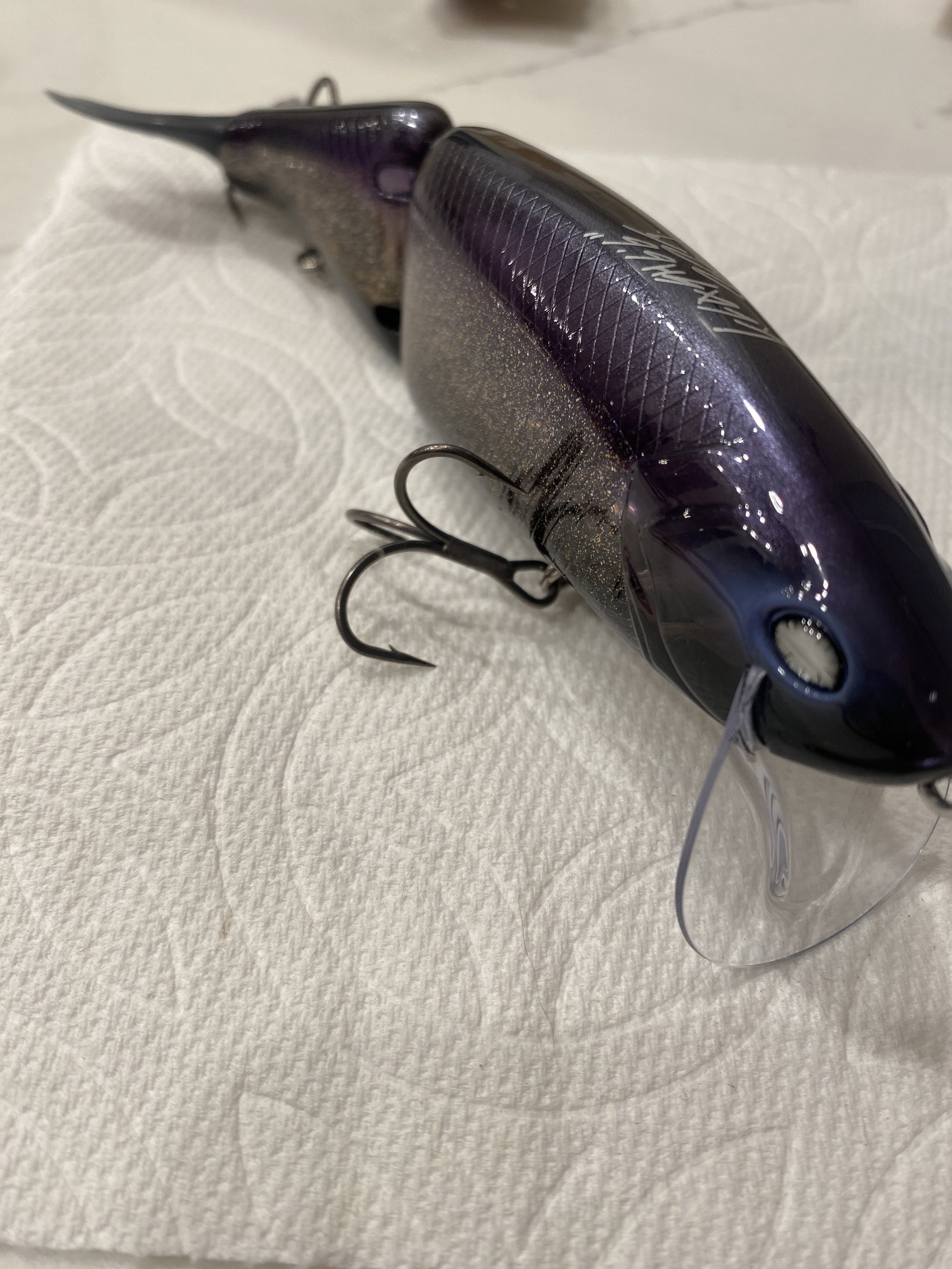 Tiny klash new moon bite - Black Market - Swimbait Underground