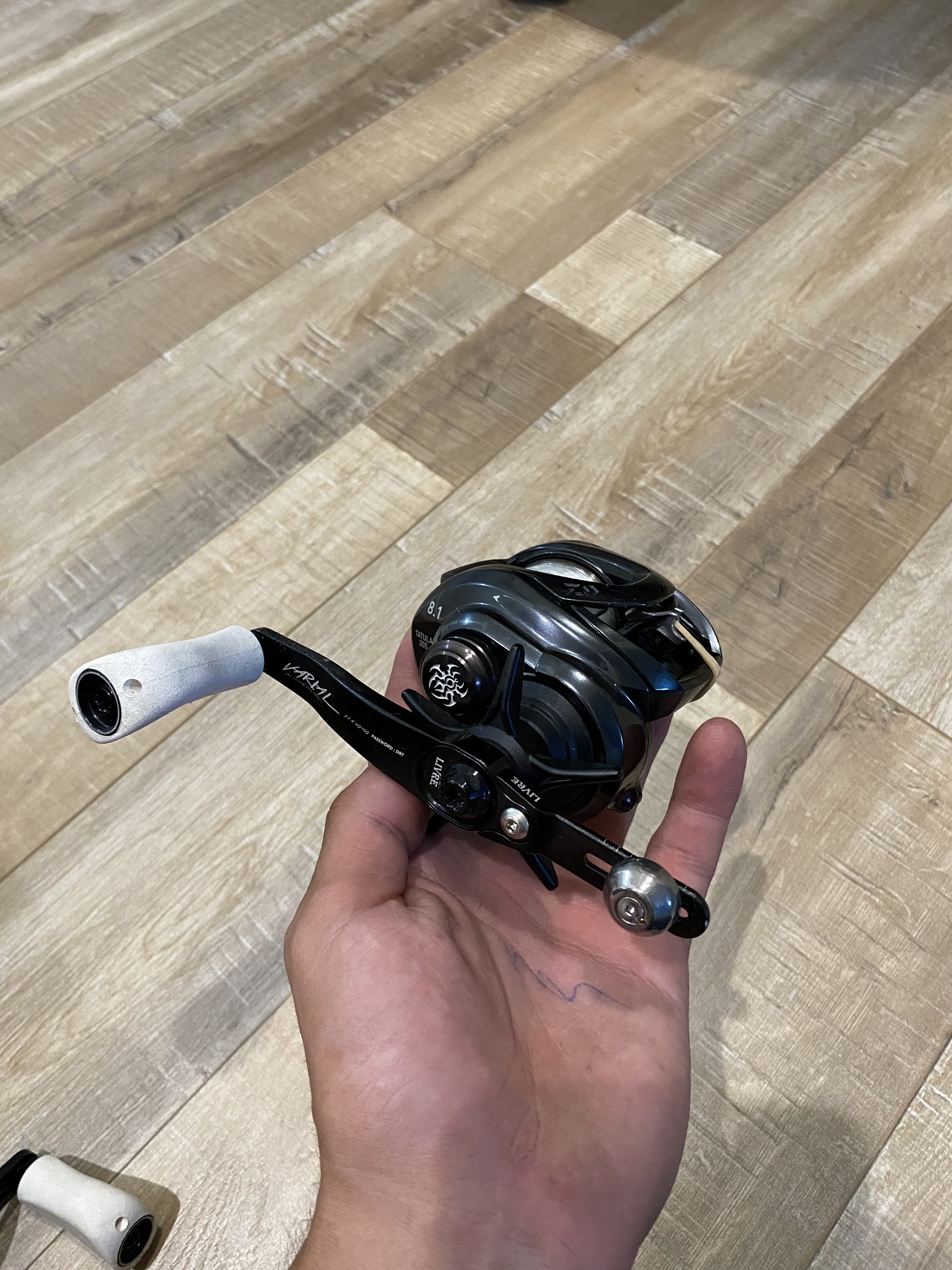 Shimano Calcutta conquest / Roman made mother / daiwa tatula 300xs / DRT  handles - Black Market - Swimbait Underground