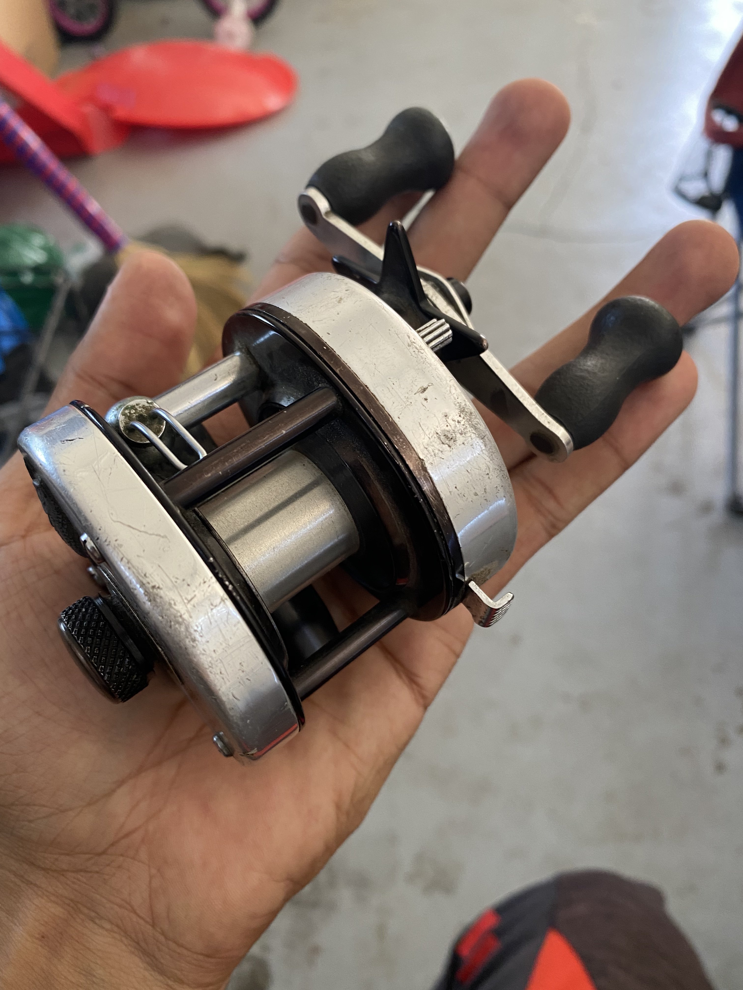 Shimano Calcutta 300d Baitcast Fishing Reel for sale online