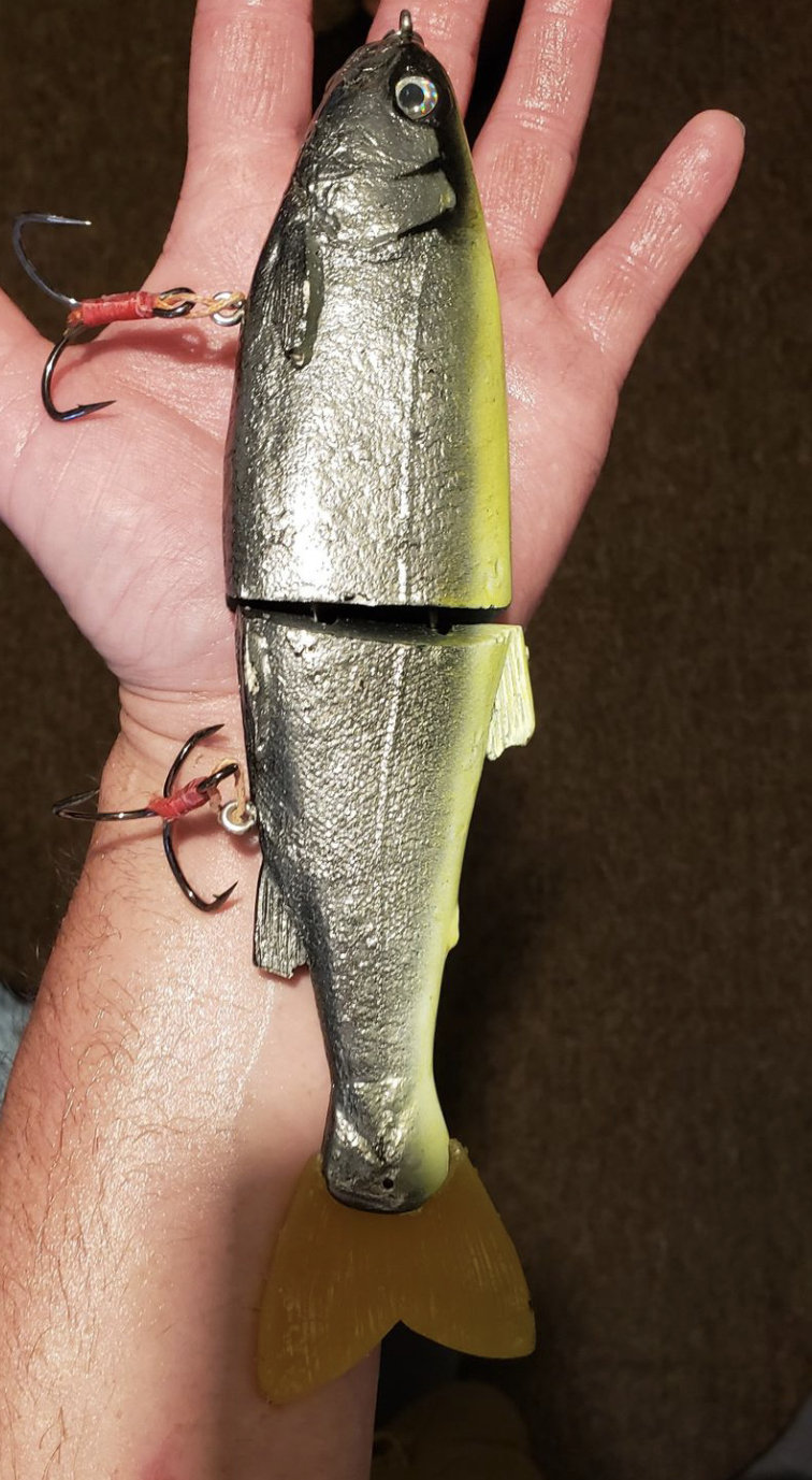 Sly guy trout 9 inch - Black Market - Swimbait Underground