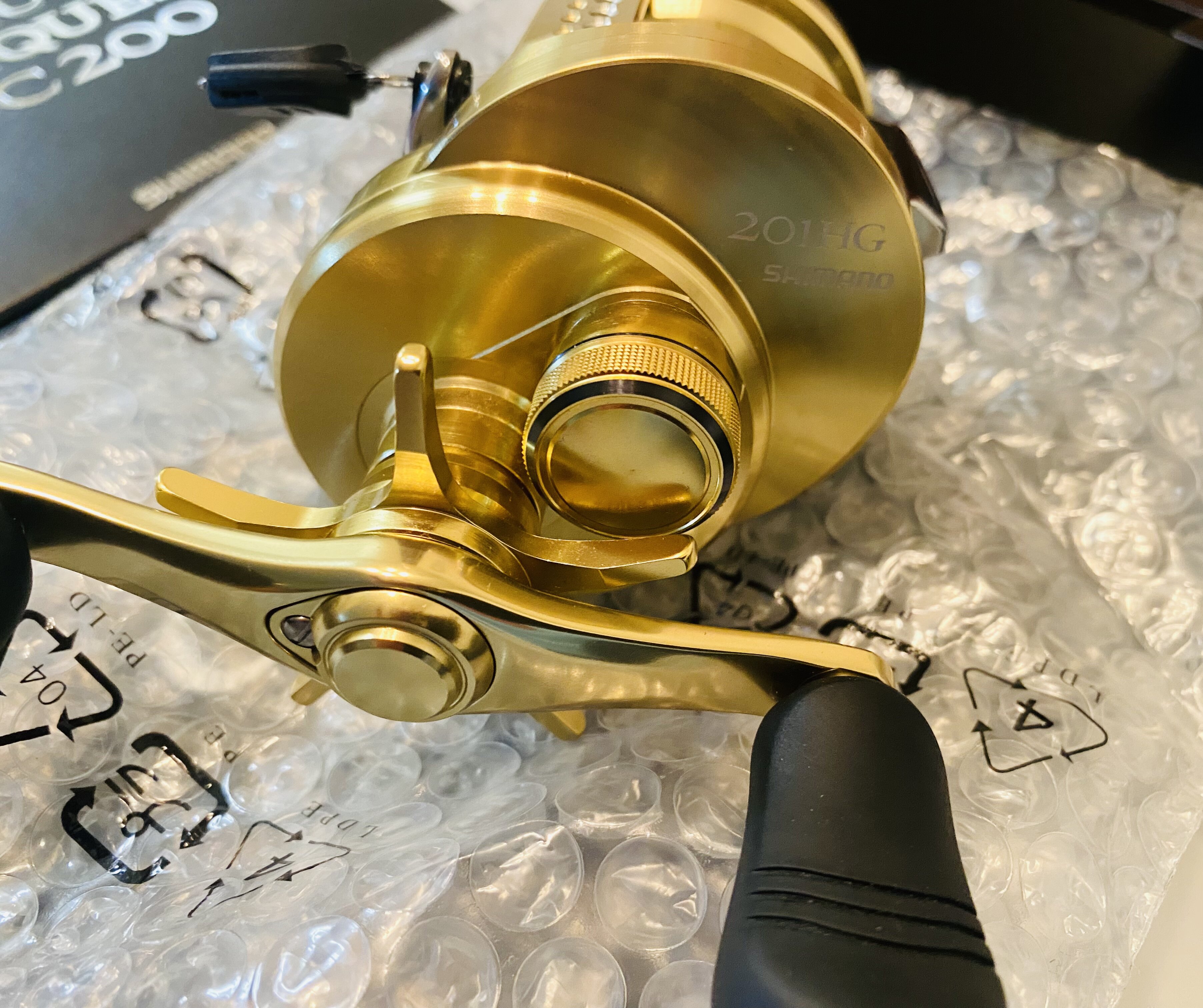 Shimano Calcutta conquest 201hg - Black Market - Swimbait Underground