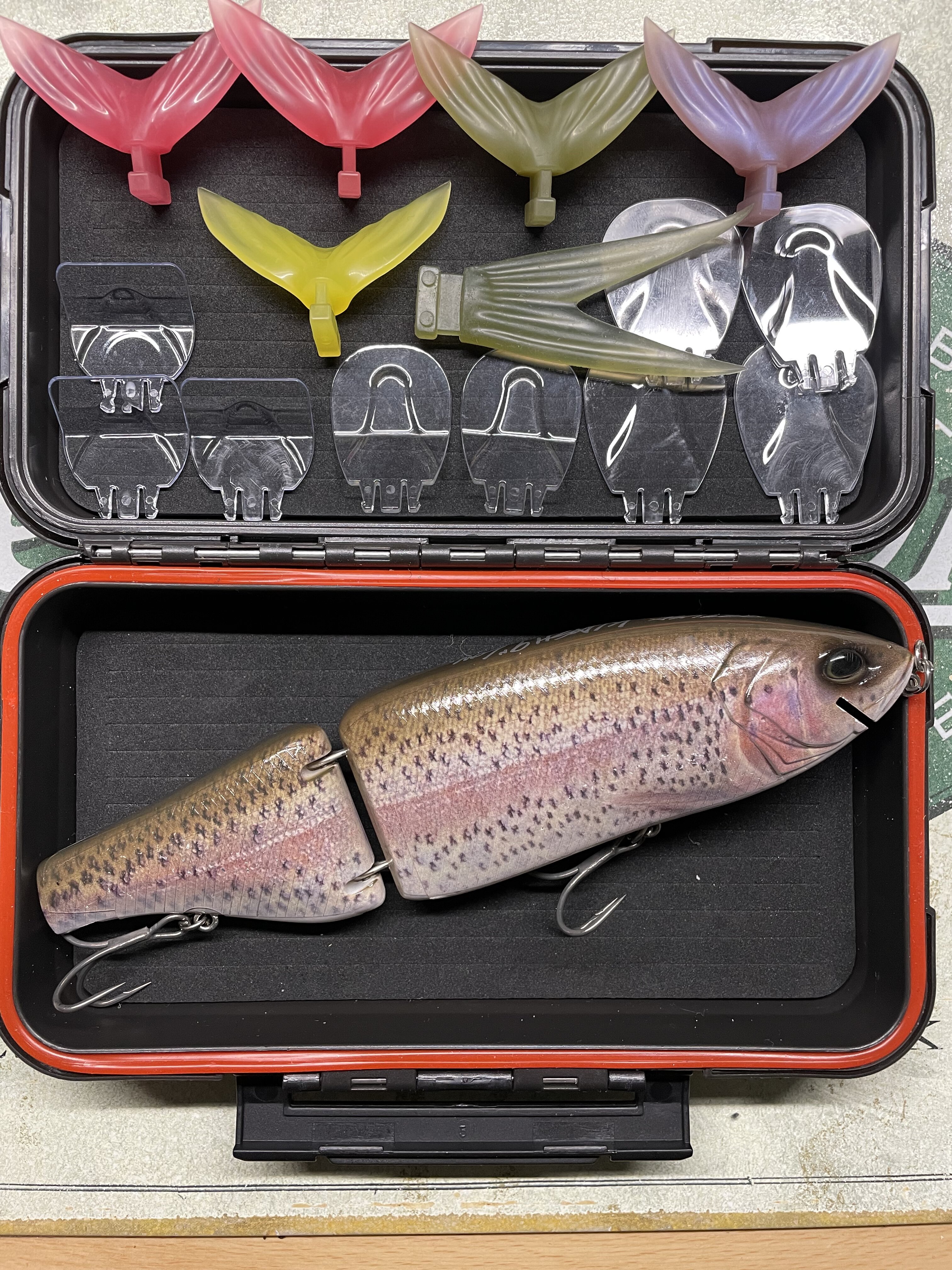 DRT Klash 9 Cali Dream with extras - Black Market - Swimbait