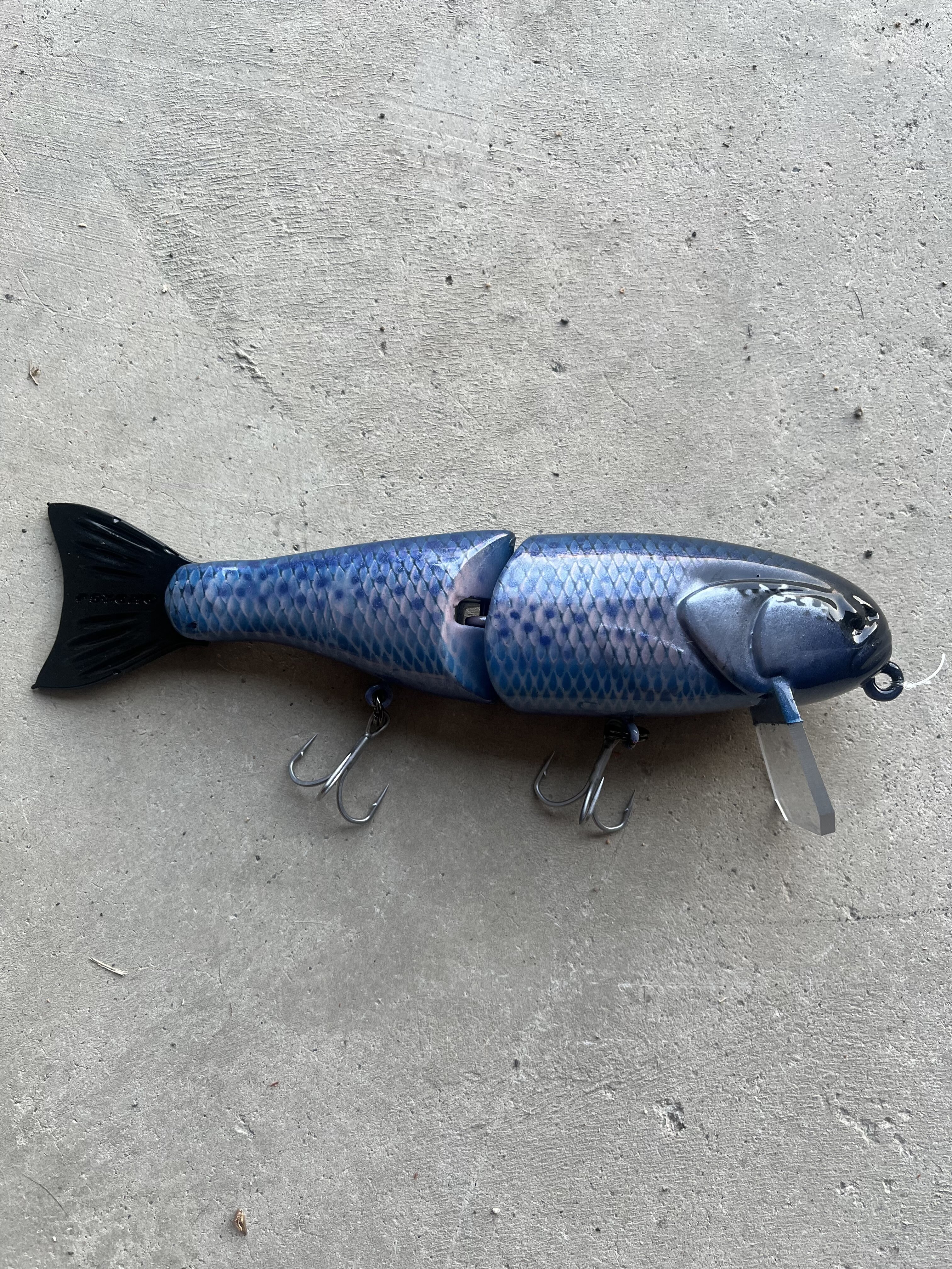 What's left - Black Market - Swimbait Underground