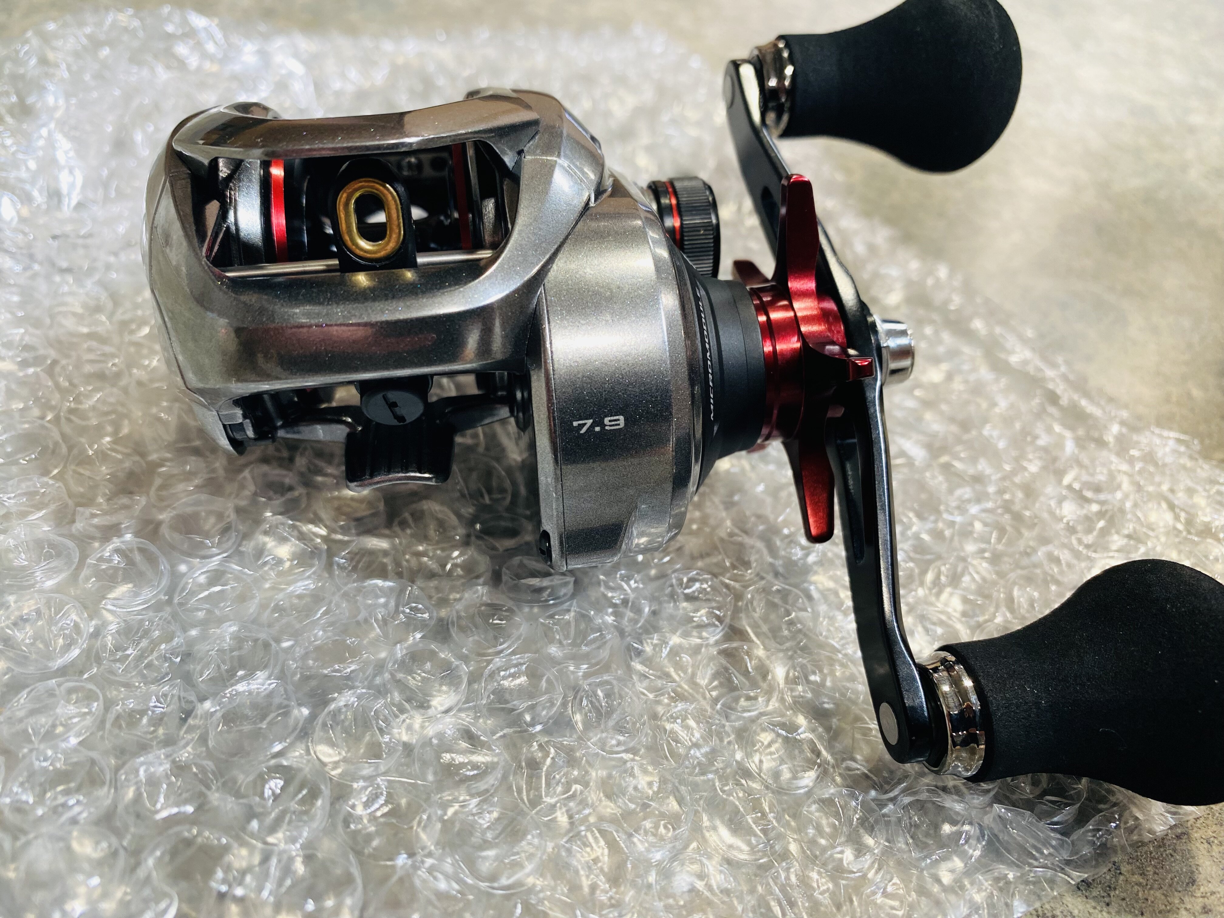 Shimano Scorpion MD LH 301 - Black Market - Swimbait Underground