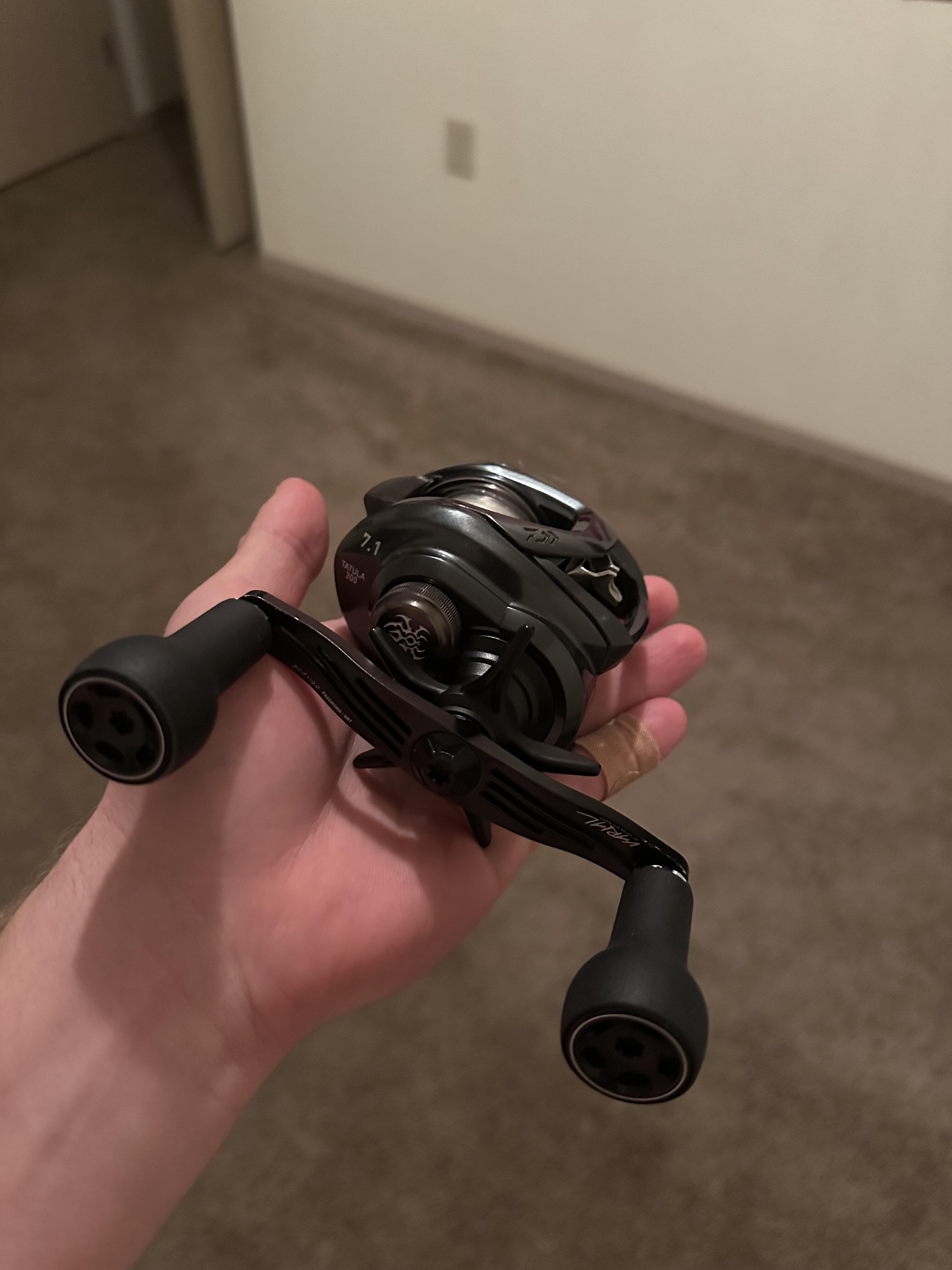 Tatula 300 w/ Varial 110 - Black Market - Swimbait Underground