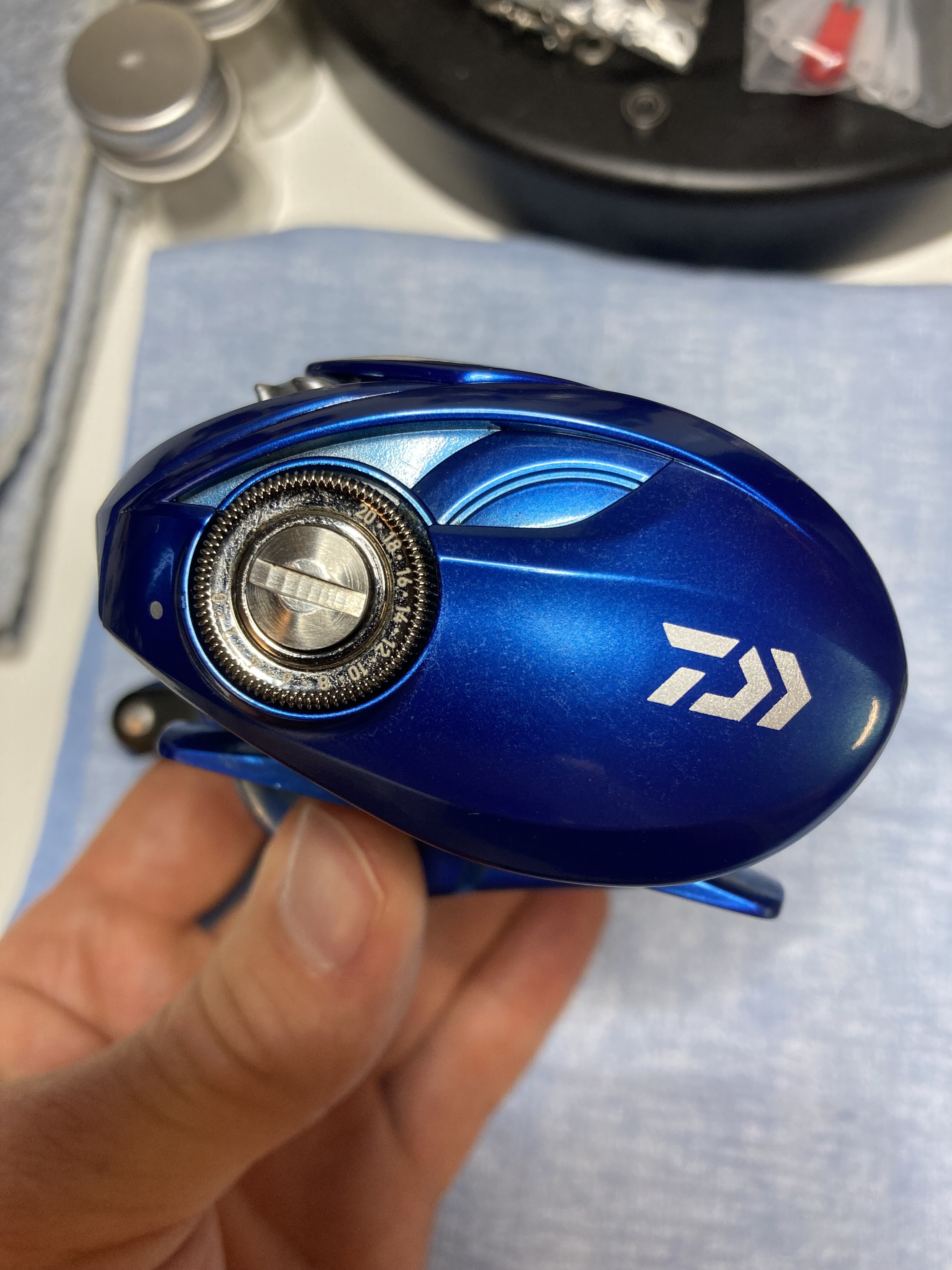 FS: Daiwa Coastal SV TW 150XS RH - Black Market - Swimbait Underground