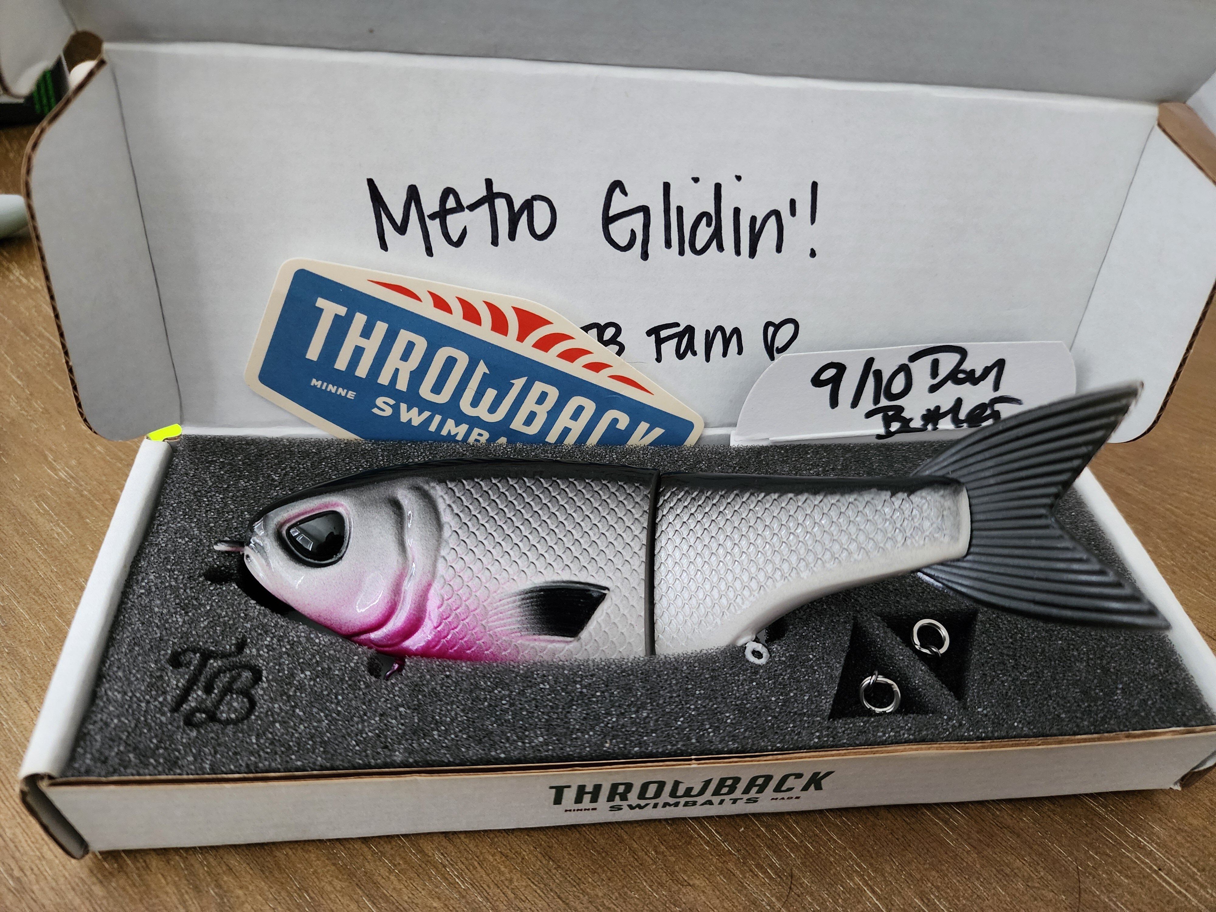 Throwback Swimbaits Metro Glide - Fish Like a Pro: Rods