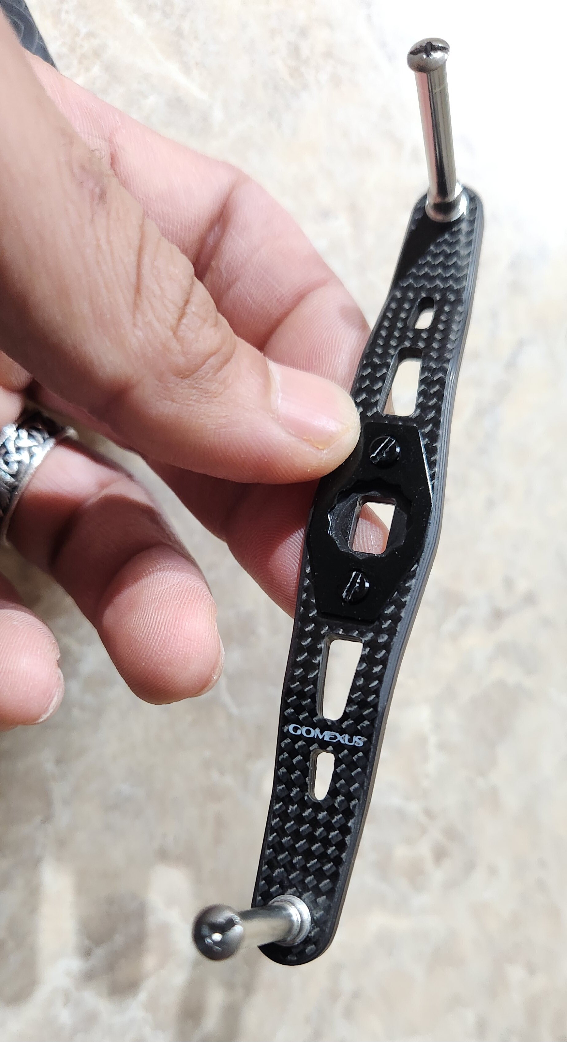 REVO BEAST 41-HS-L バリアルハンドル100 Abu Garcia Revo Beast 41 & Gomexus handle - Black Market