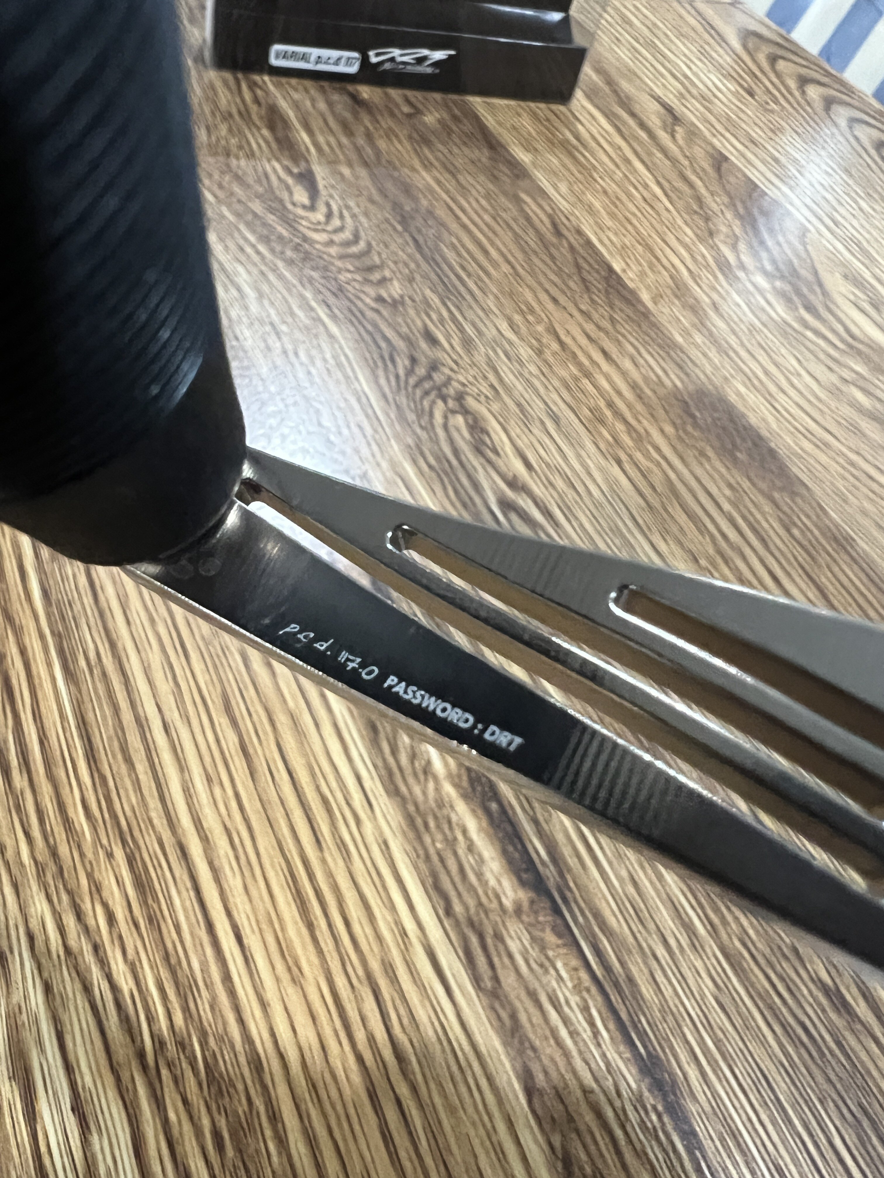 DRT VARIAL HANDLE バリアル 117mm Silver VARIAL p.c.d. 117 | DRT inc.