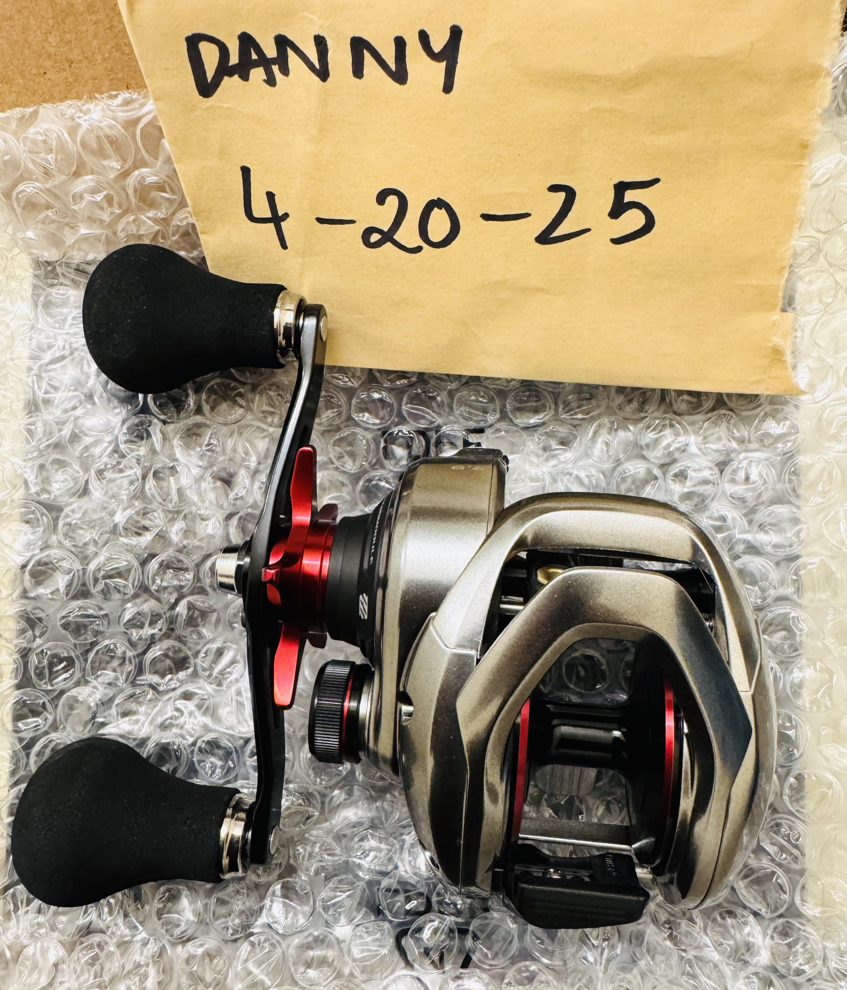 Shimano 21 Scorpion MD 301XGLH LEFT Baitcasting Fishing Reel