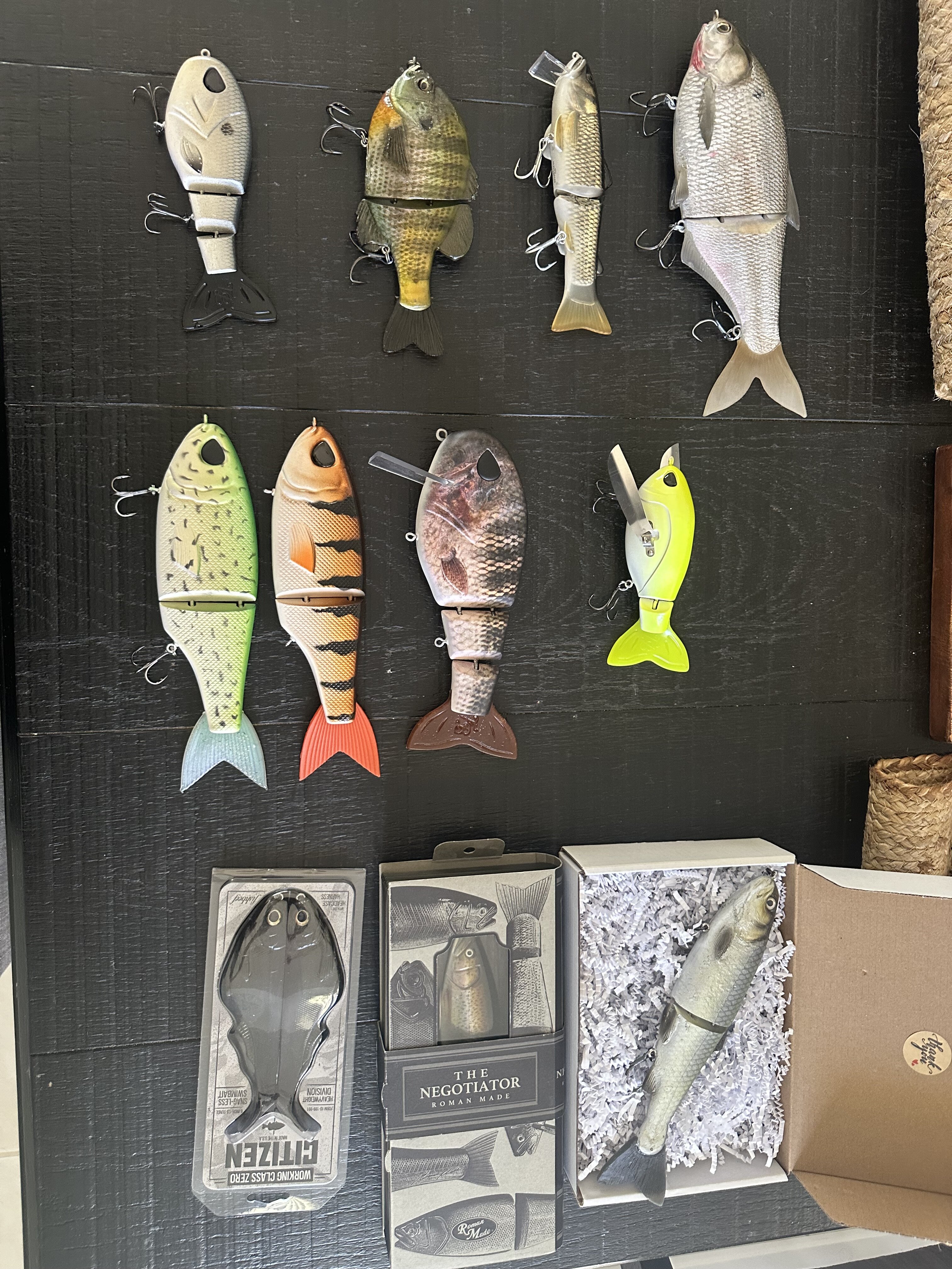 Throwback, working class zero,Roman, Sly Guys, Fish30 acre - Black