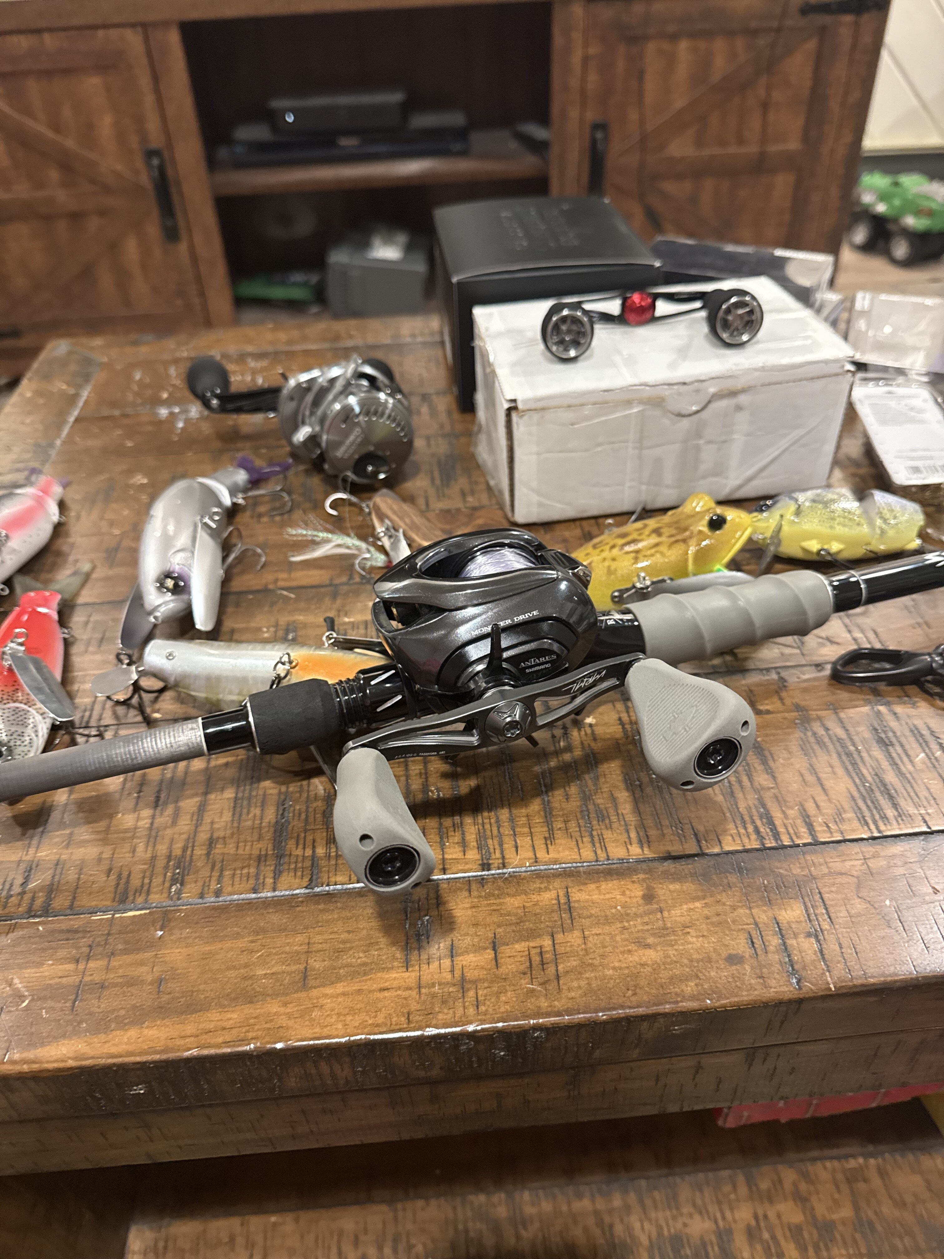 Antares DC MD Varial Handle - The Underground - Swimbait Underground