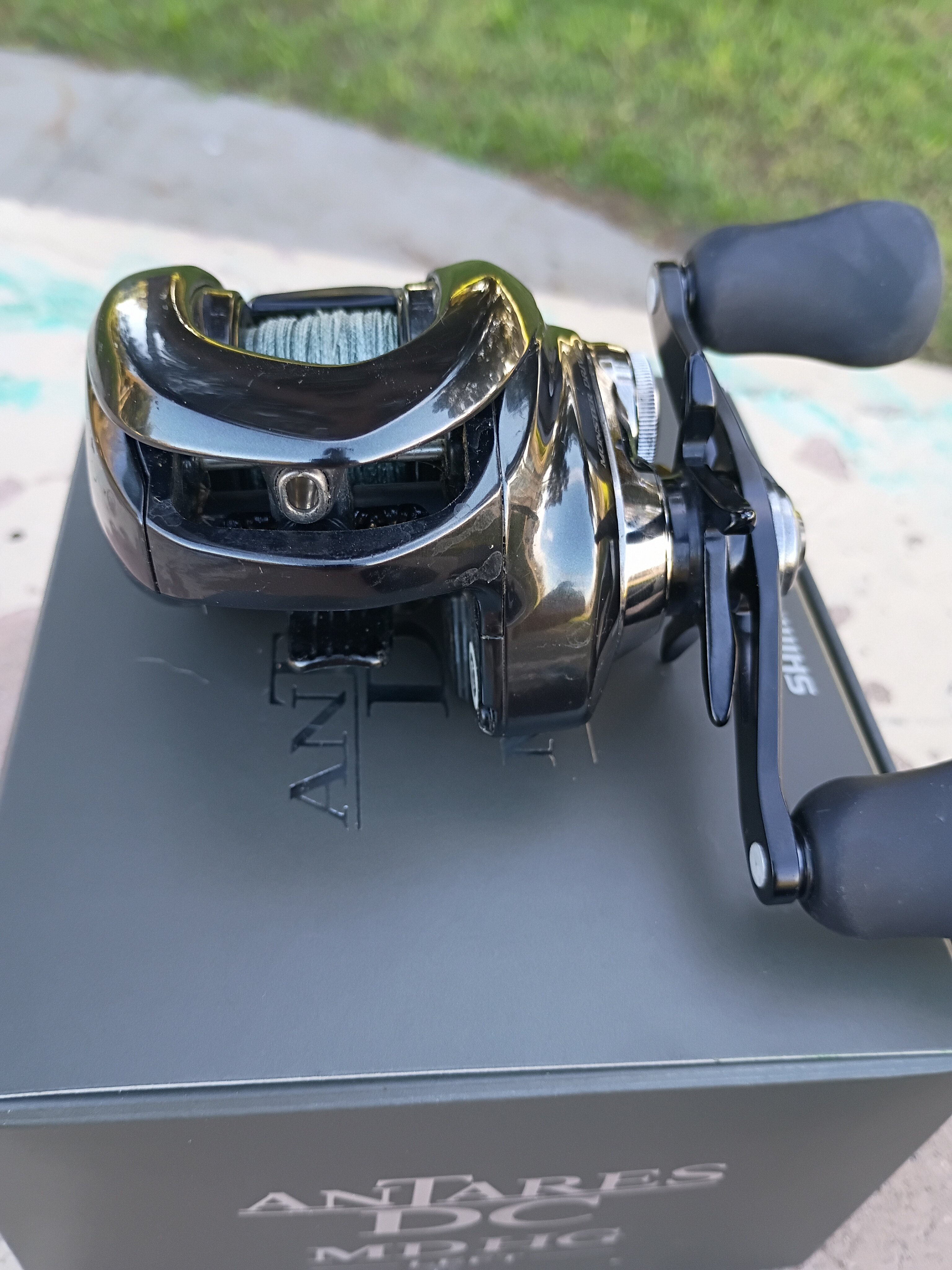 23 Shimano Antares DC MD HG Lefty - Black Market - Swimbait