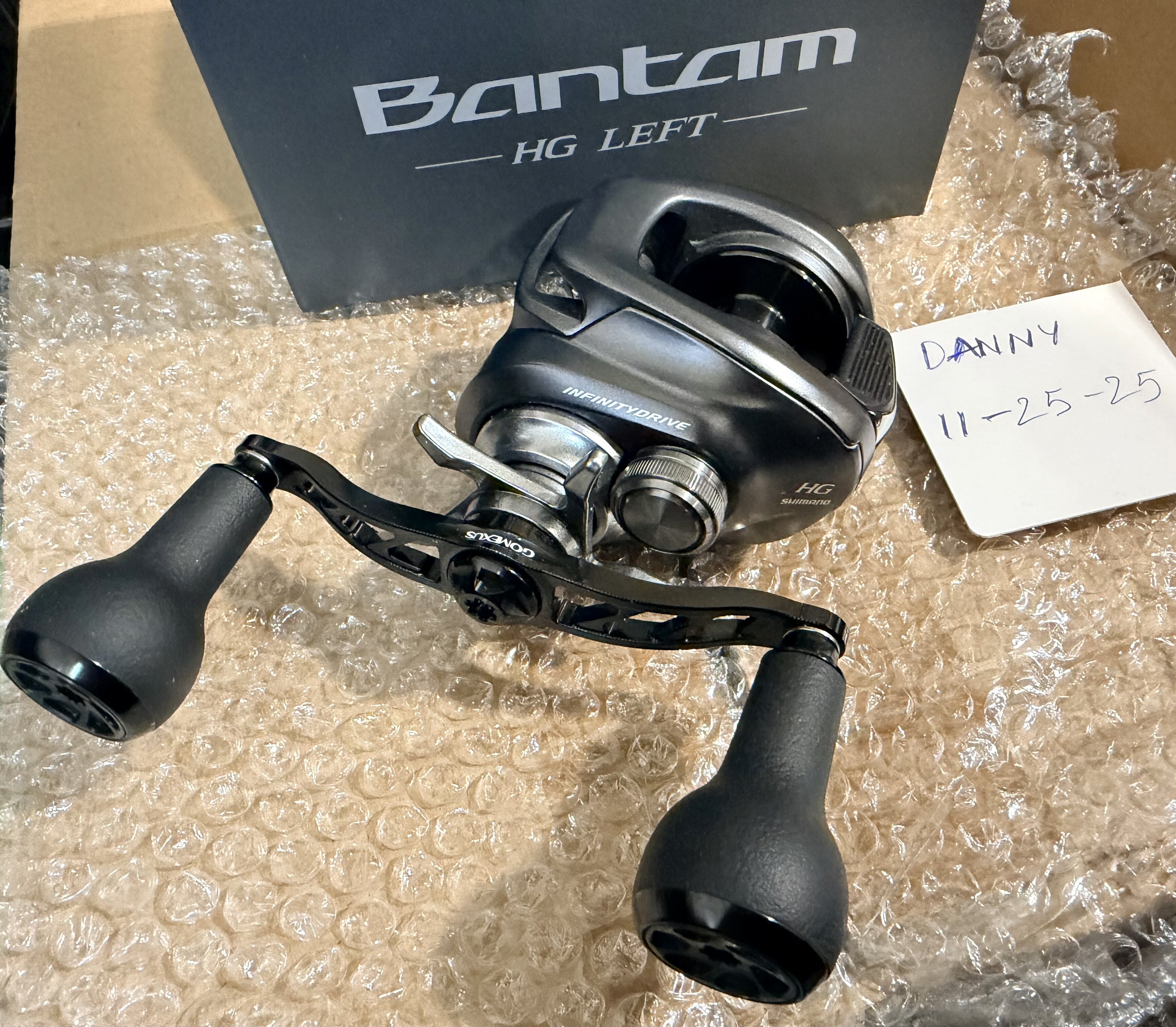 Shimano Bantam w gomexus handle - Black Market - Swimbait Underground