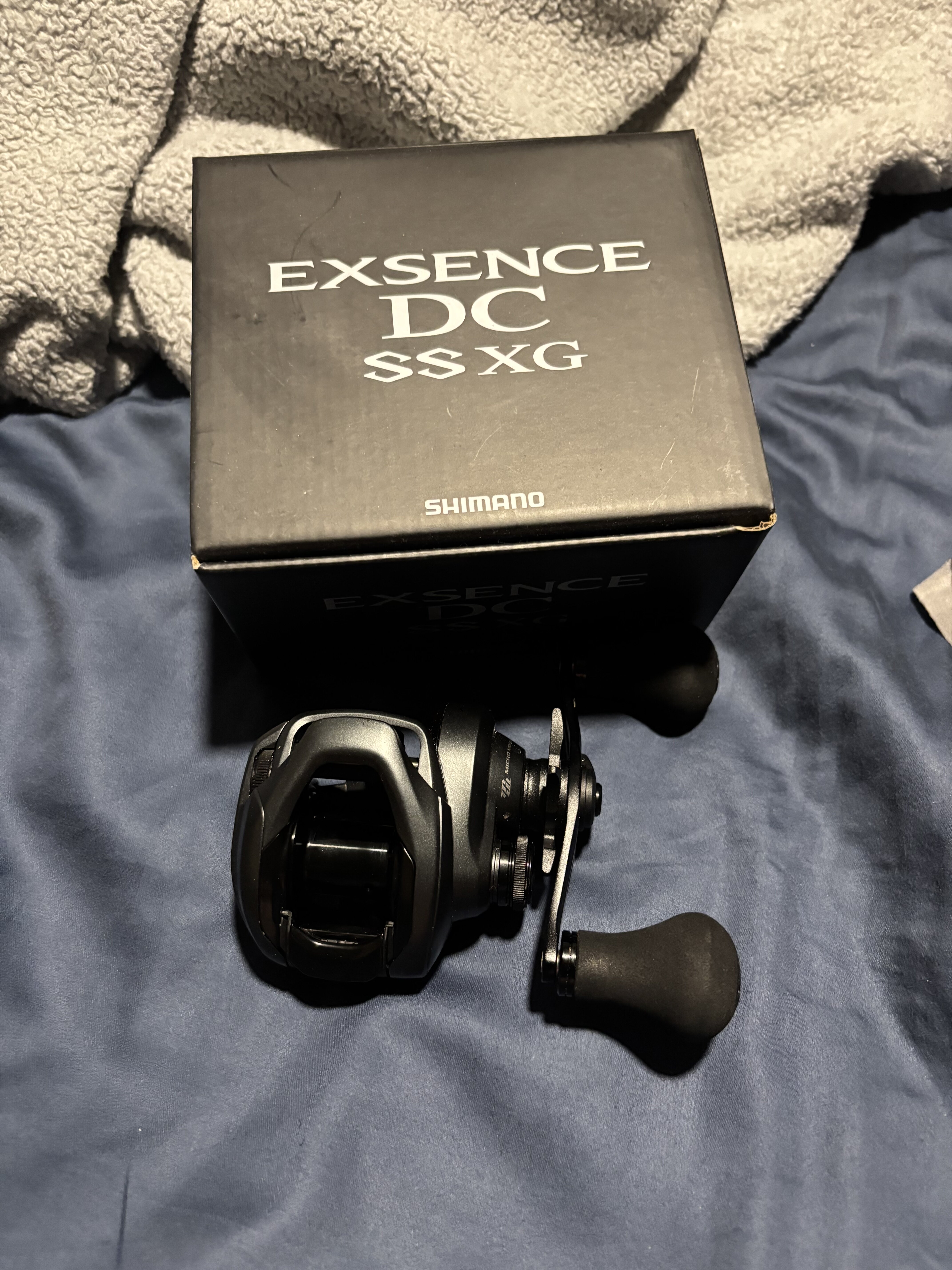 Shimano Exsence DC XG - Black Market - Swimbait Underground