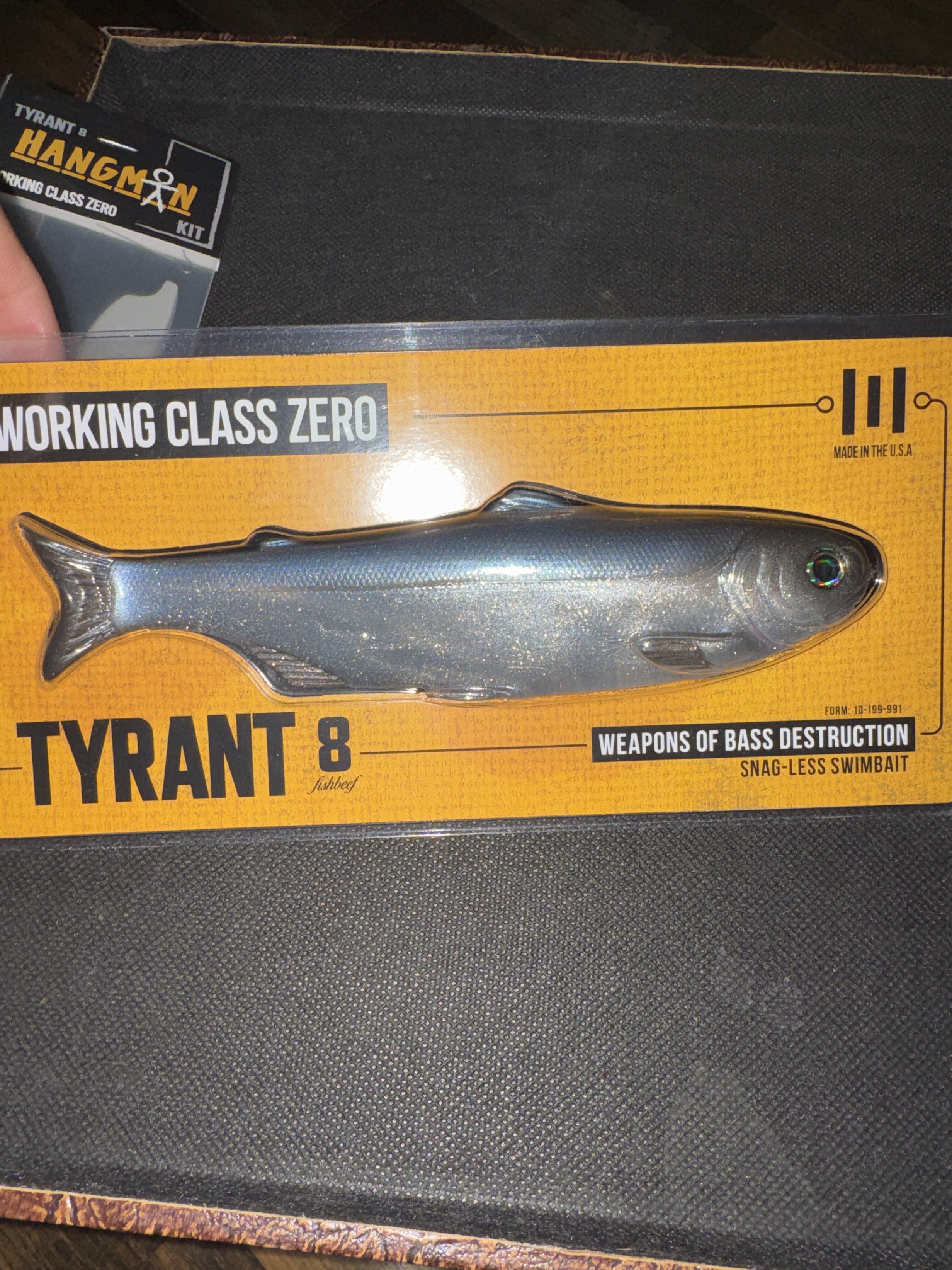 Tyrant 8 and hangman kit - Black Market - Swimbait Underground