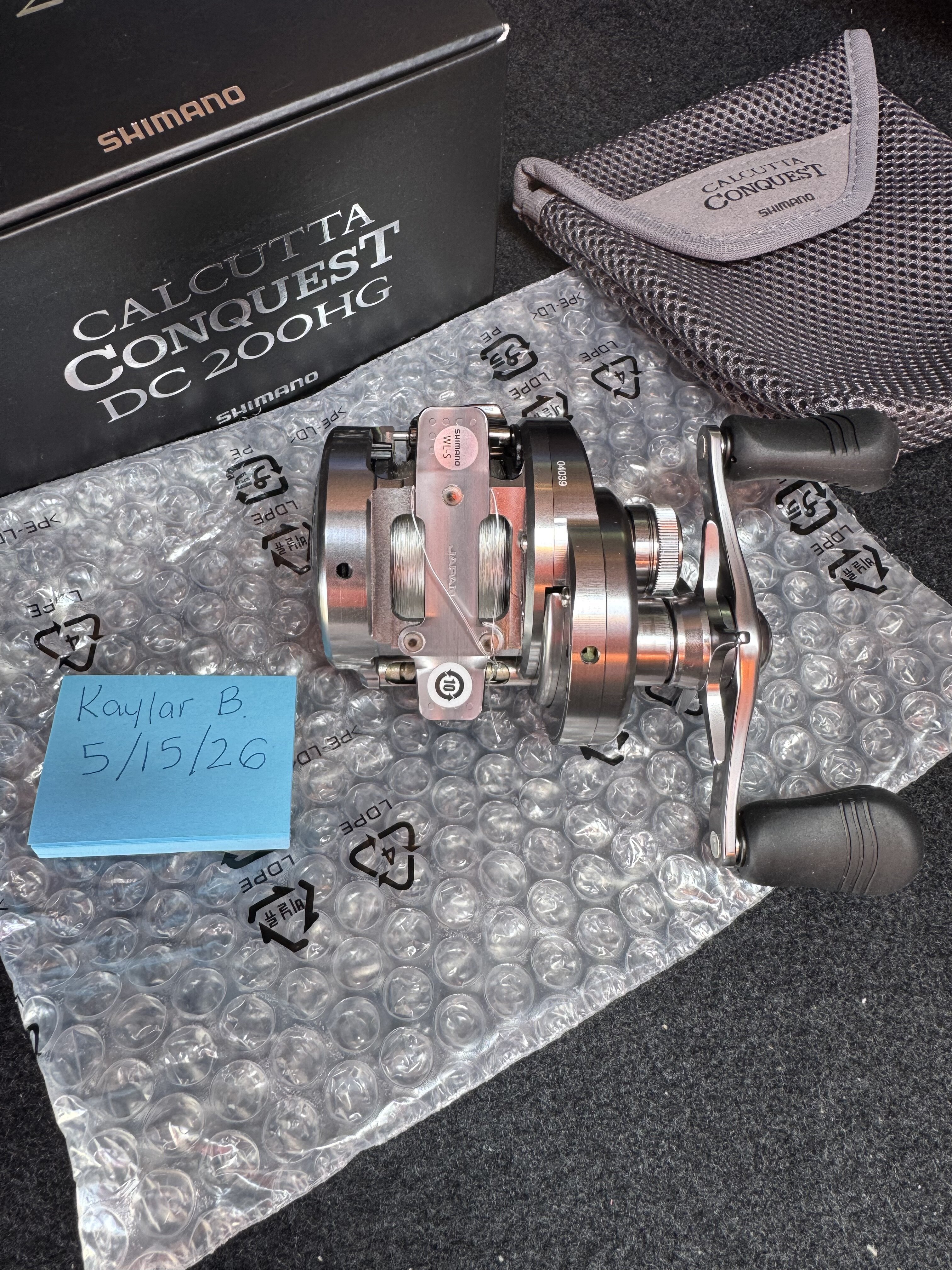 Shimano conquest DC200 HG - Black Market - Swimbait Underground