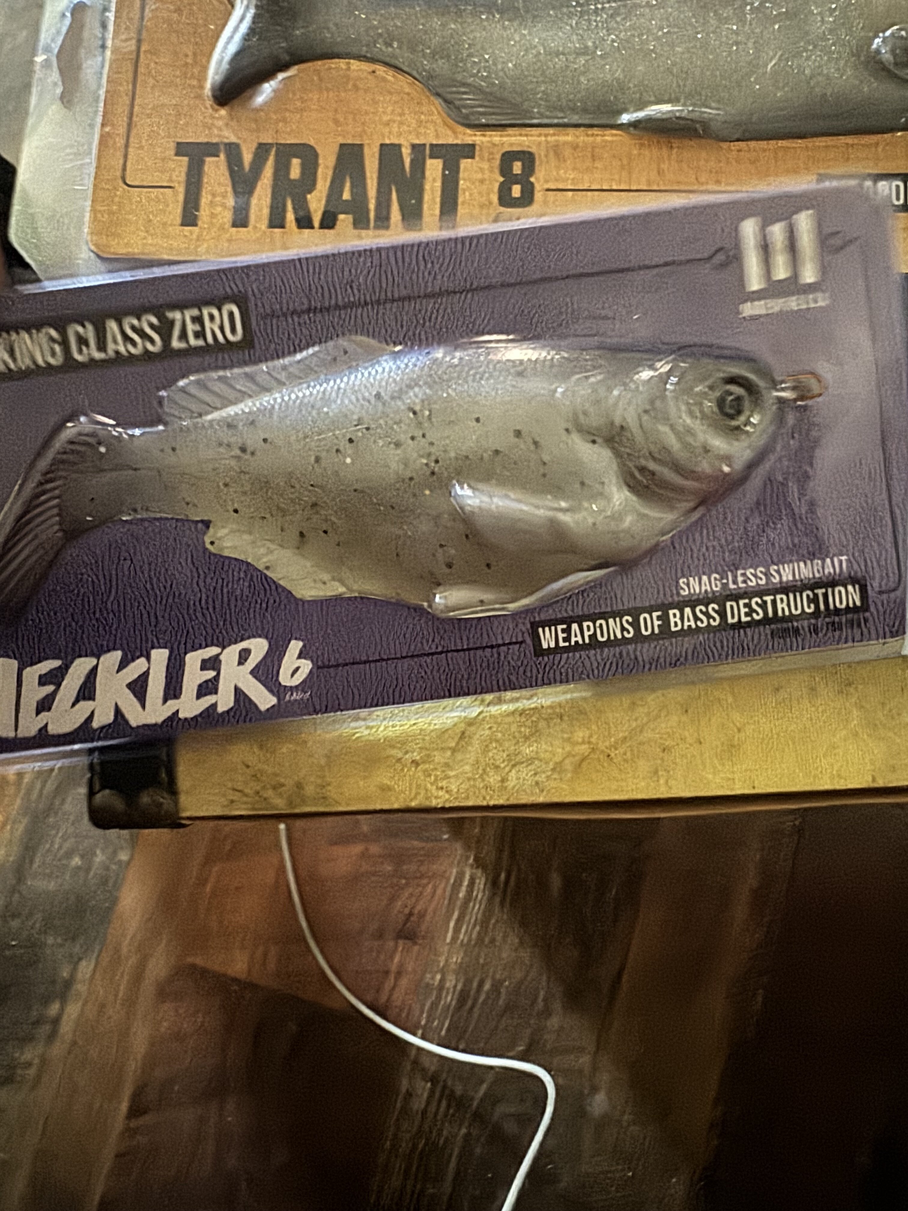 WCZ lot tyrant 8 battle Shad Heckler - Black Market - Swimbait WCZ lot tyrant 8 battle Shad Heckler - Black Market - Swimbait