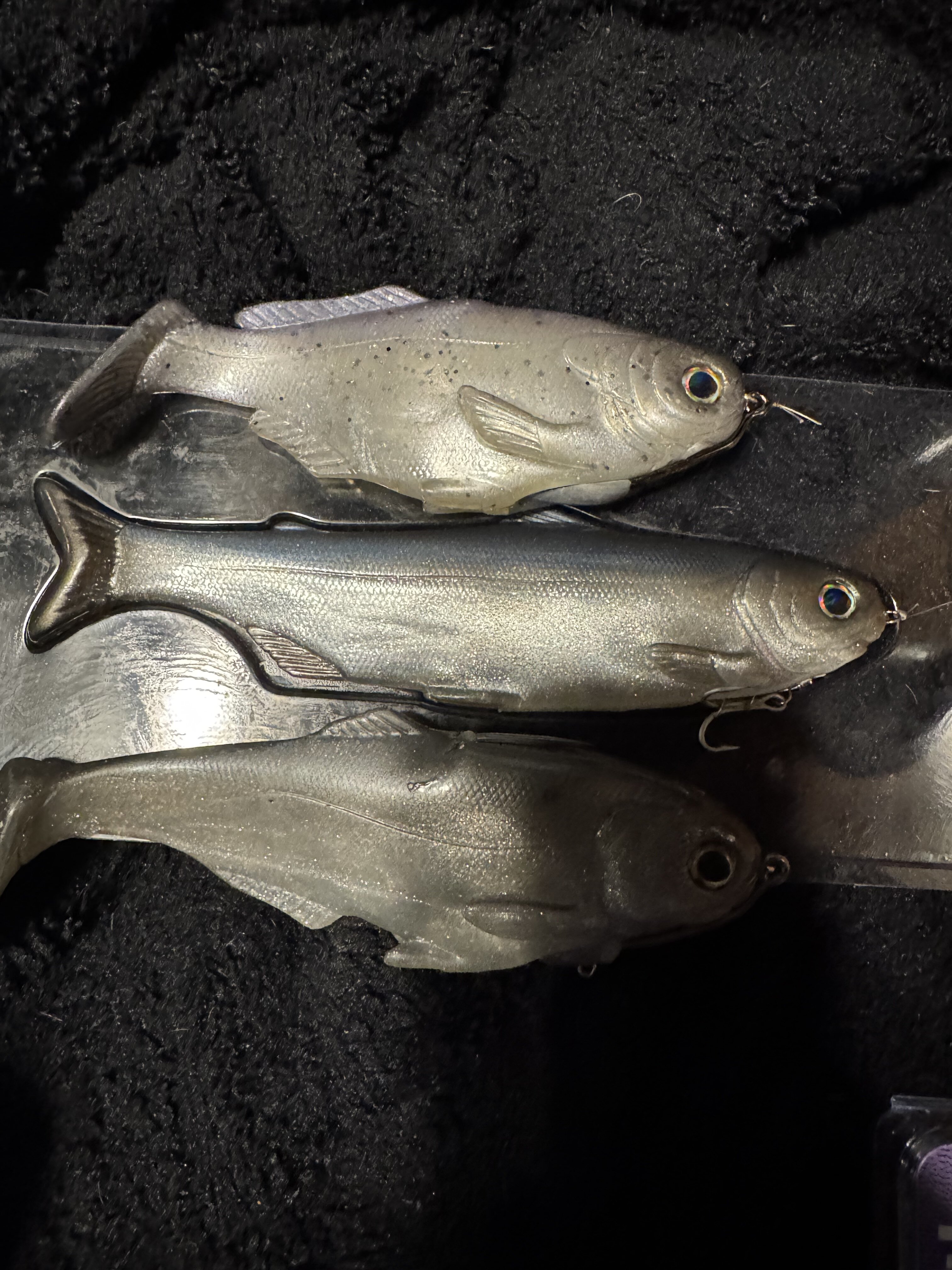 WCZ lot tyrant 8 battle Shad Heckler - Black Market - Swimbait
