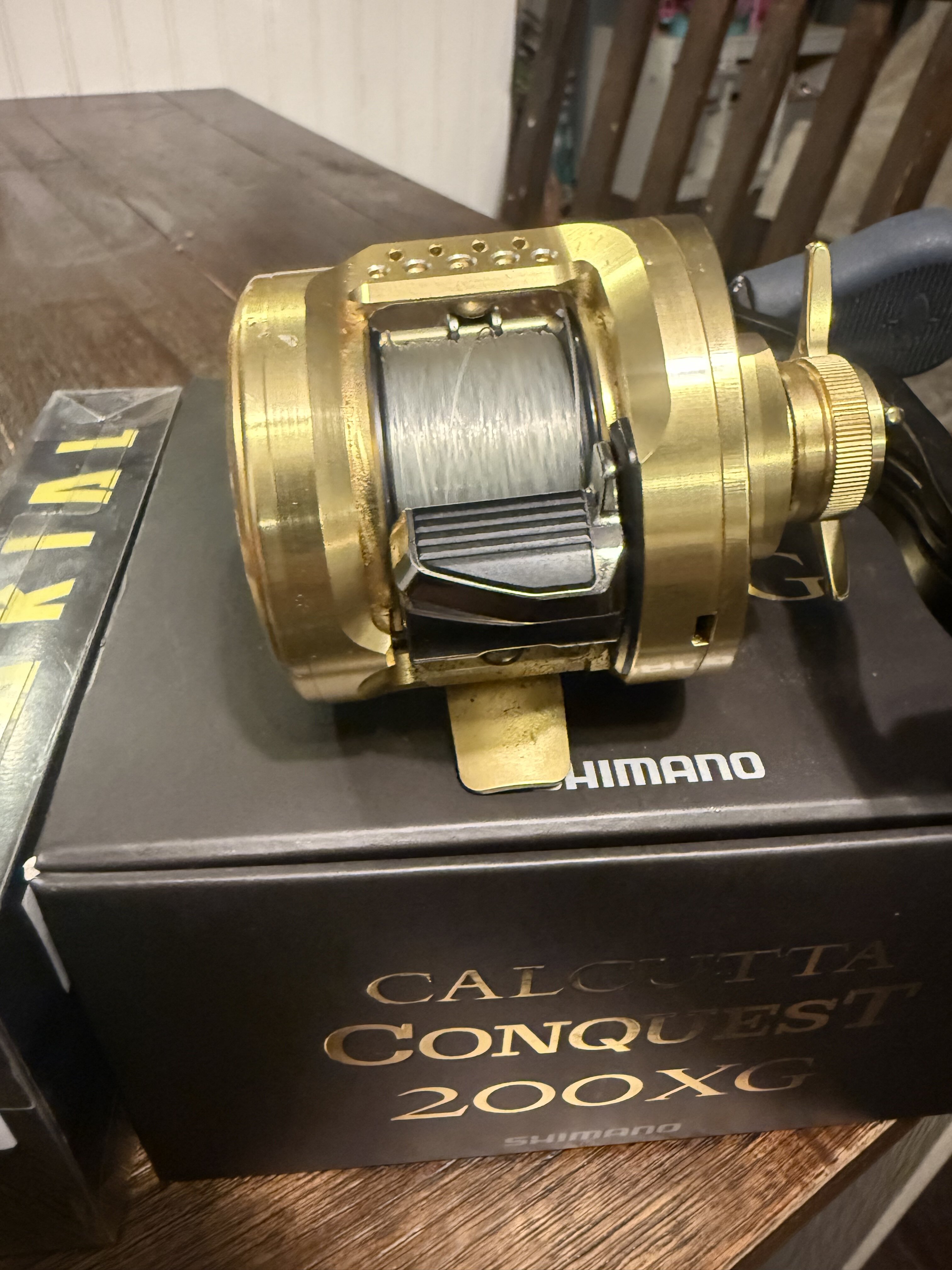 CALCUTTA CONQUEST 200XG SHIMANO CALCUTTA CONQUEST 200XG 【公式通販】